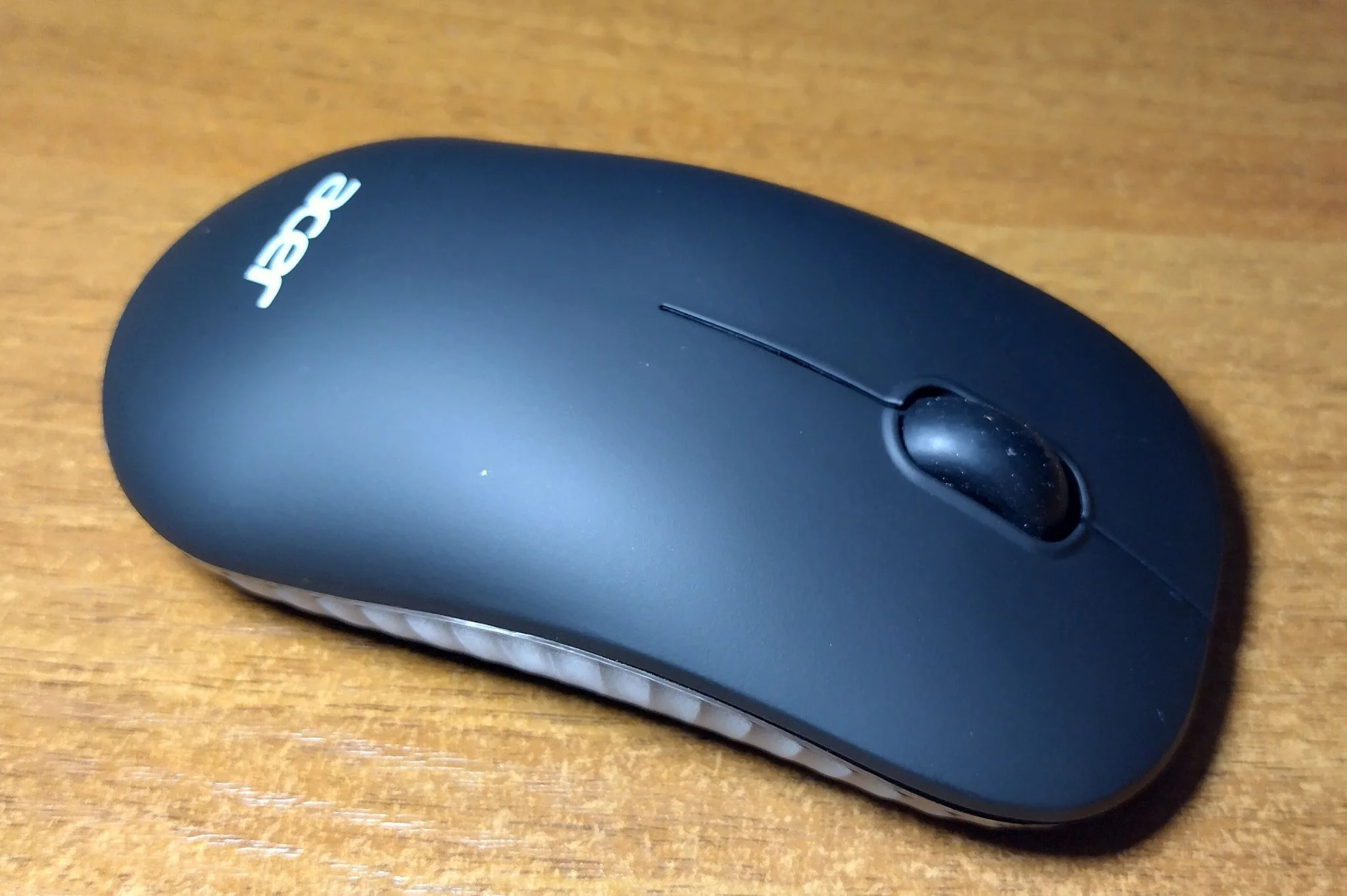 Мышь беспроводная Acer OMR130 черный, 1200 dpi, радиоканал, USB, кнопки - 3