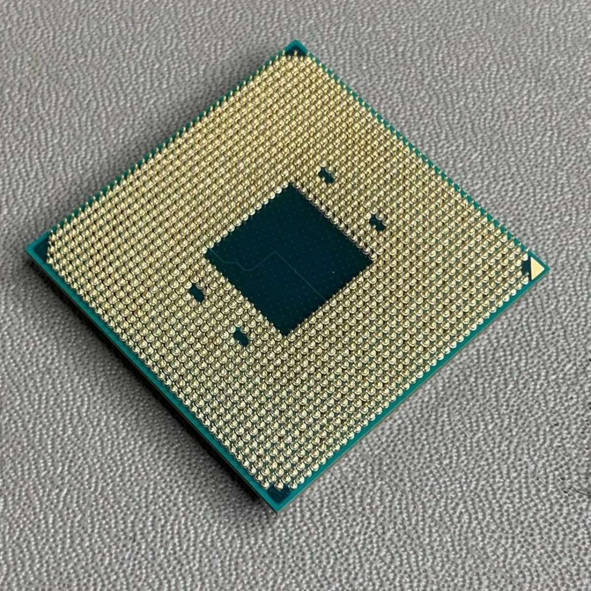 Процессор AMD Ryzen 5 4500 AM4 OEM (100-000000644)