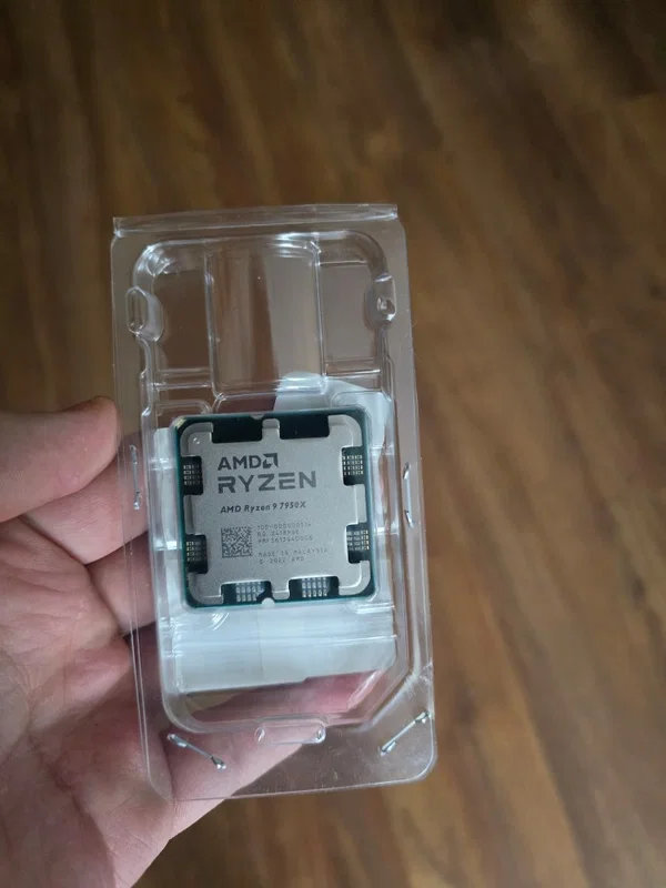 Процессор AMD Ryzen 9 7950X AM5 OEM (100-000000514)