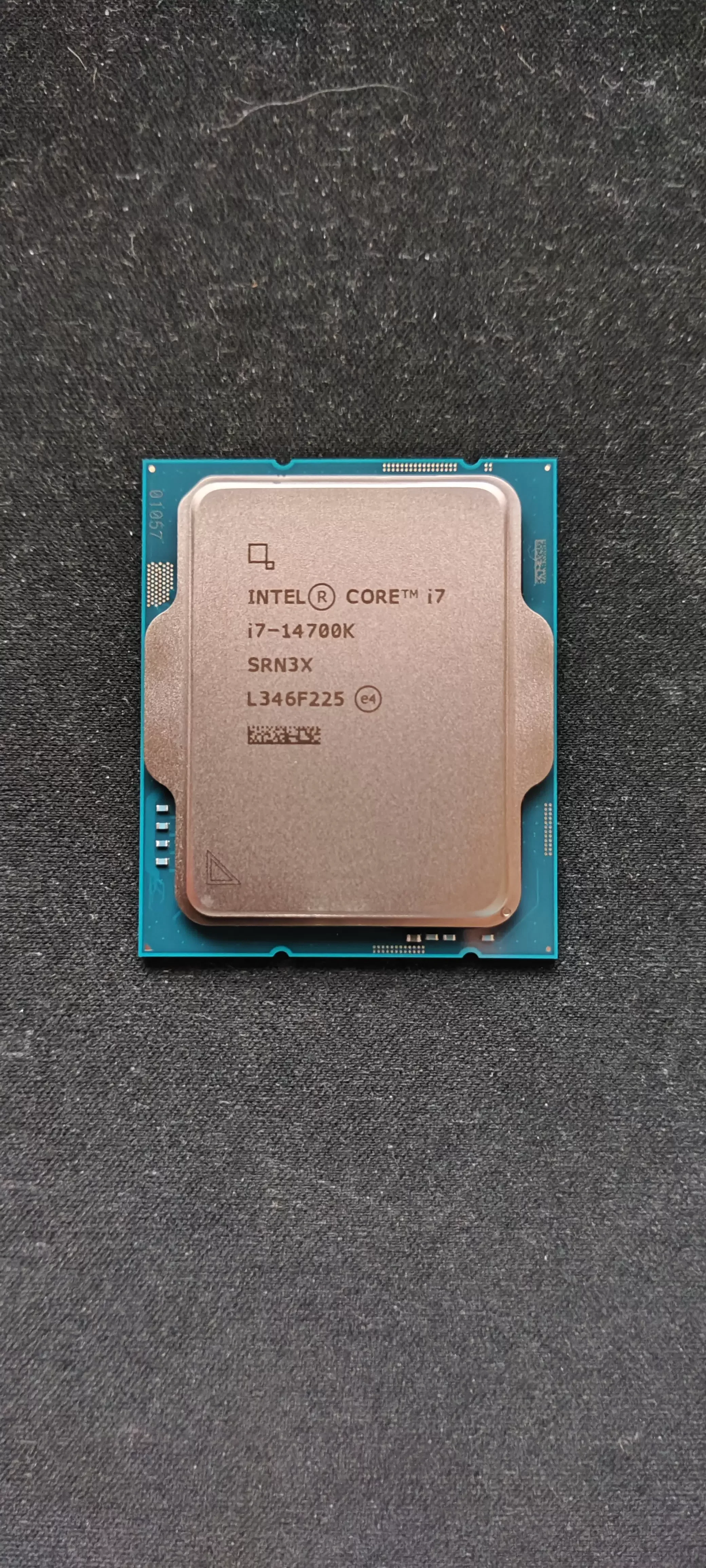Процессор Intel Core i7 14700K LGA1700 OEM (CM8071504820721)