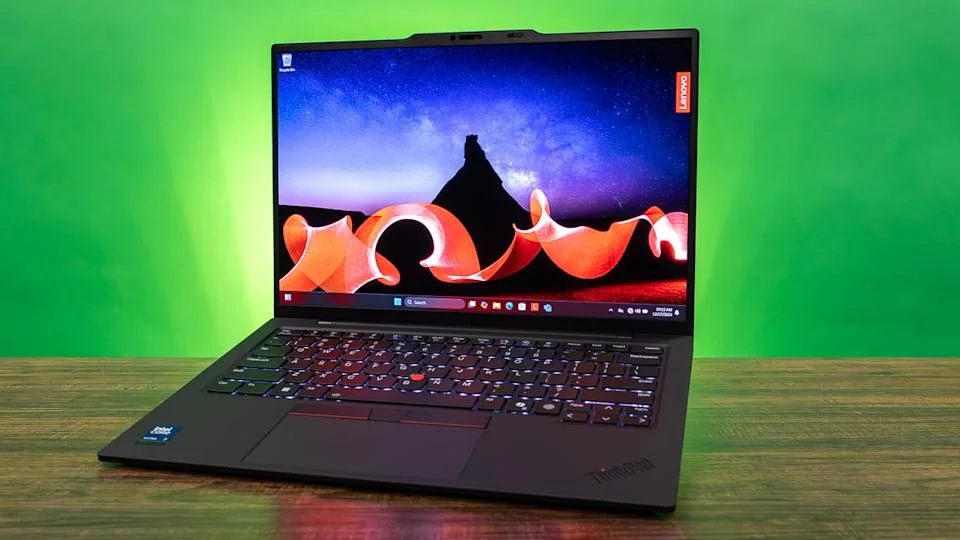 Ноутбук Lenovo ThinkPad X1 Carbon Gen 13 Aura Edition Intel Core Ultra 7 255U 3800MHz/14"/1920x1200/32Gb/512Gb SSD/Intel Graphics/Wi-Fi/Bluetooth/Wind