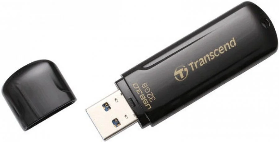 Флеш накопитель 32GB Transcend JetFlash 700, USB 3.1, Черный