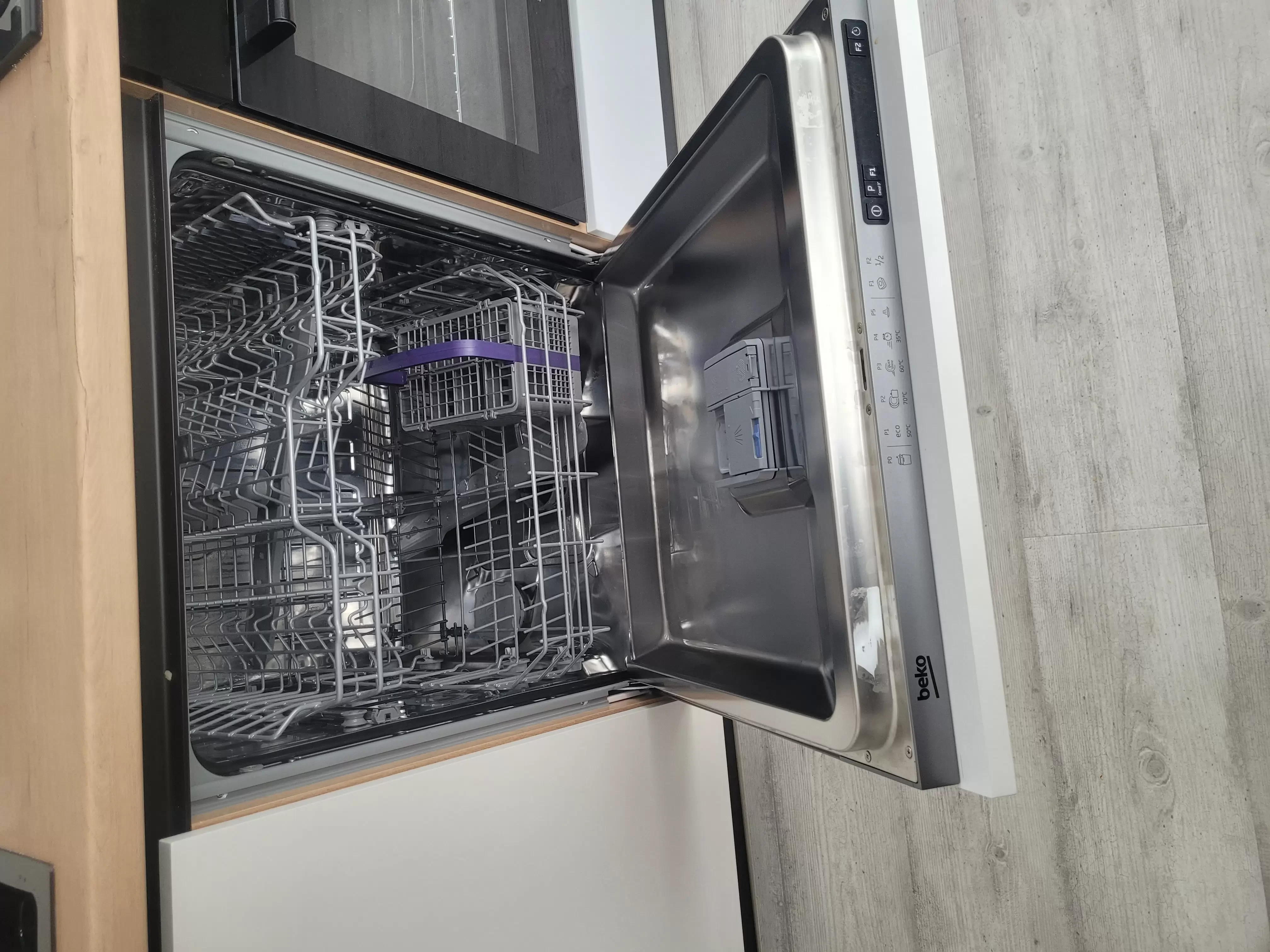 Встраиваемая посудомоечная машина Beko BDIN15360 (13 компл, 12,9 л, 81,8х59,8х55 см)