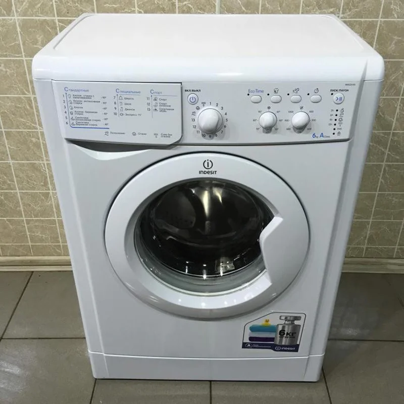 Стиральная машина Indesit IWSC6105 (6 кг загрузка, 60x45x85 см, отжим при 1000 об/мин)