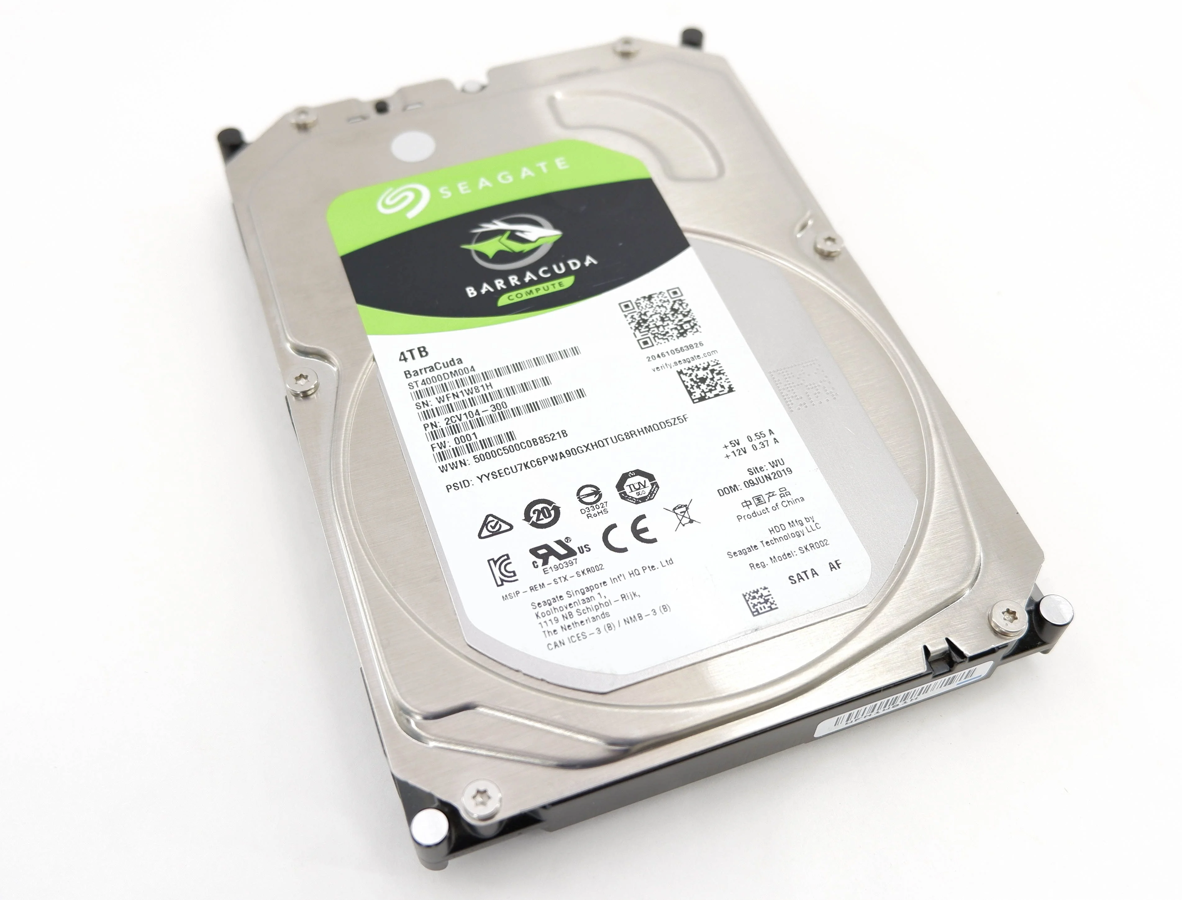 Жесткий диск Seagate SATA-III 4TB ST4000DM004 Desktop Barracuda 4KN (5400rpm) 256Mb 3.5"
