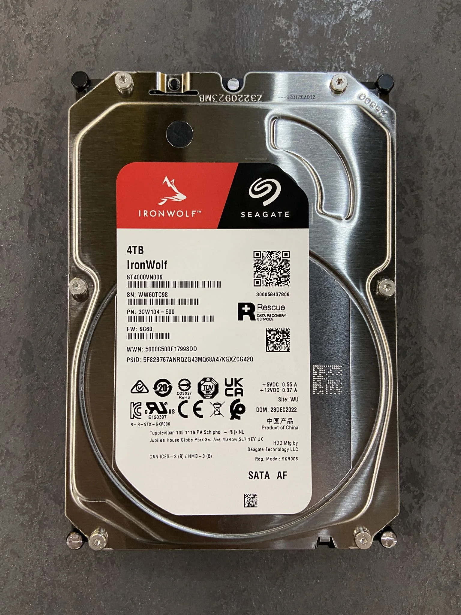 Жесткий диск Seagate SATA-III 4TB ST4000VN006 NAS Ironwolf 4KN (5400rpm) 256Mb 3.5"