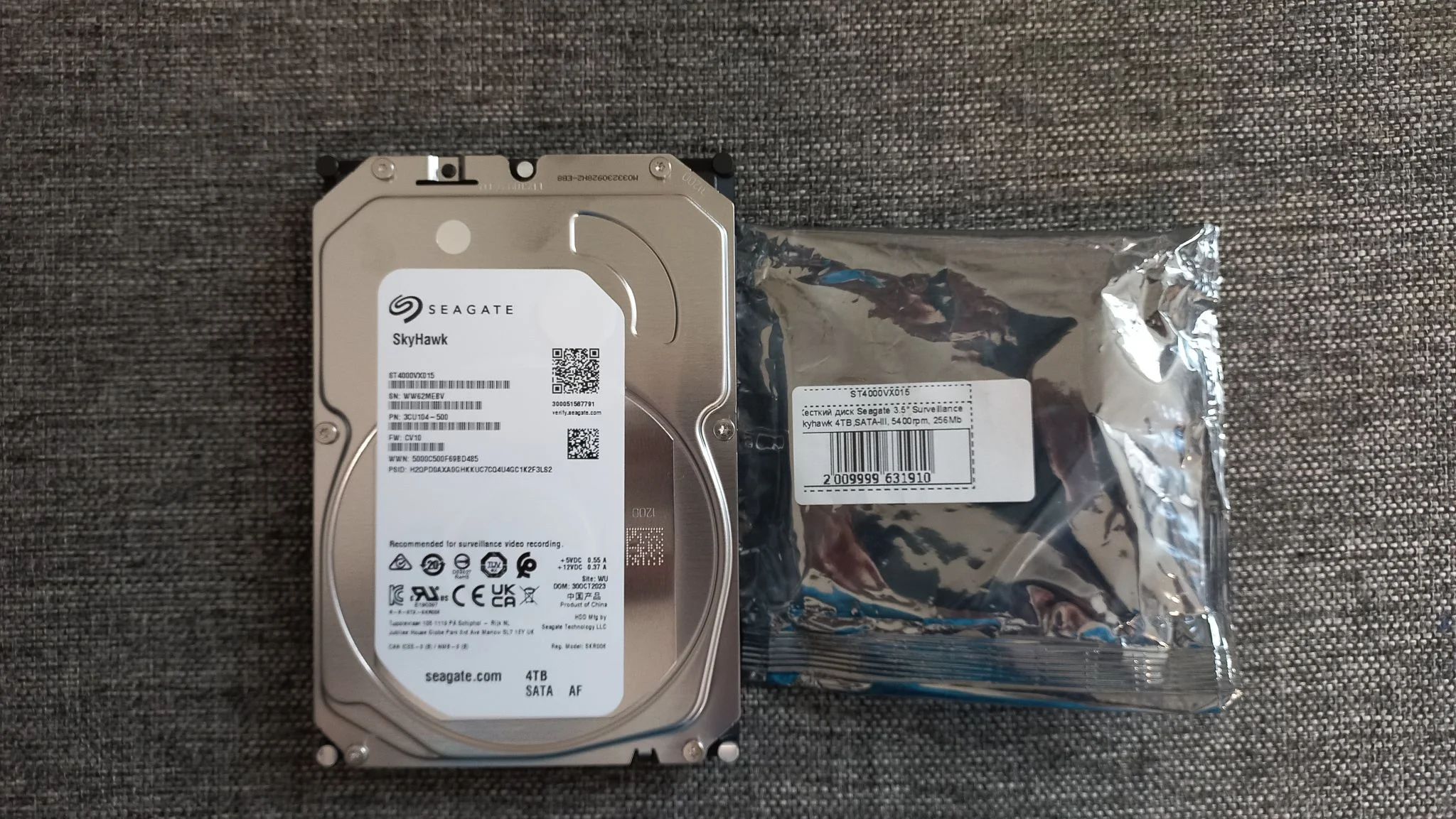 Жесткий диск Seagate SATA-III 4TB ST4000VX015 Surveillance Skyhawk 4KN (5400rpm) 256Mb 3.5"