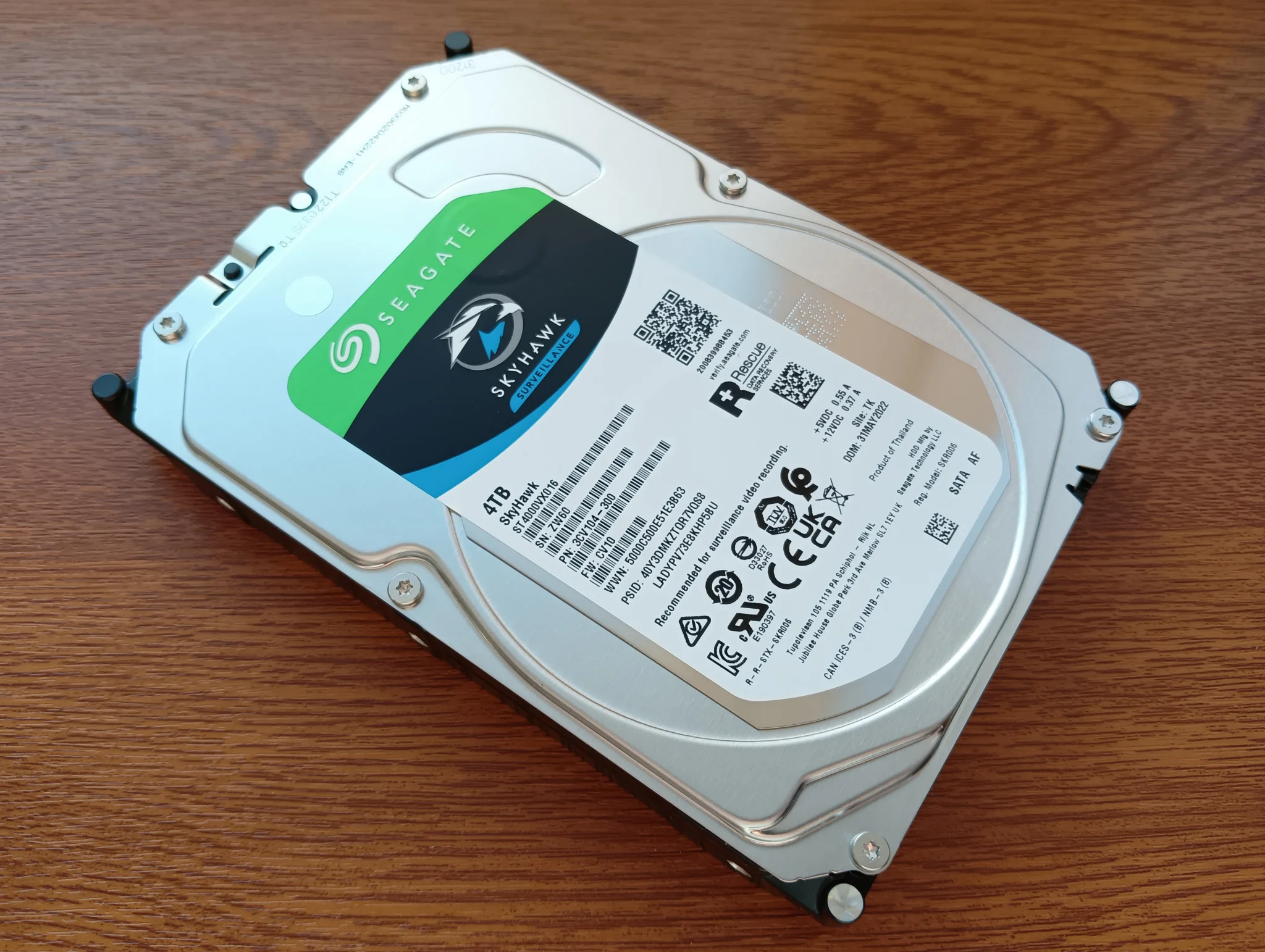 Жесткий диск Seagate SATA-III 4TB ST4000VX016 Surveillance Skyhawk 4KN (5400rpm) 256Mb 3.5"