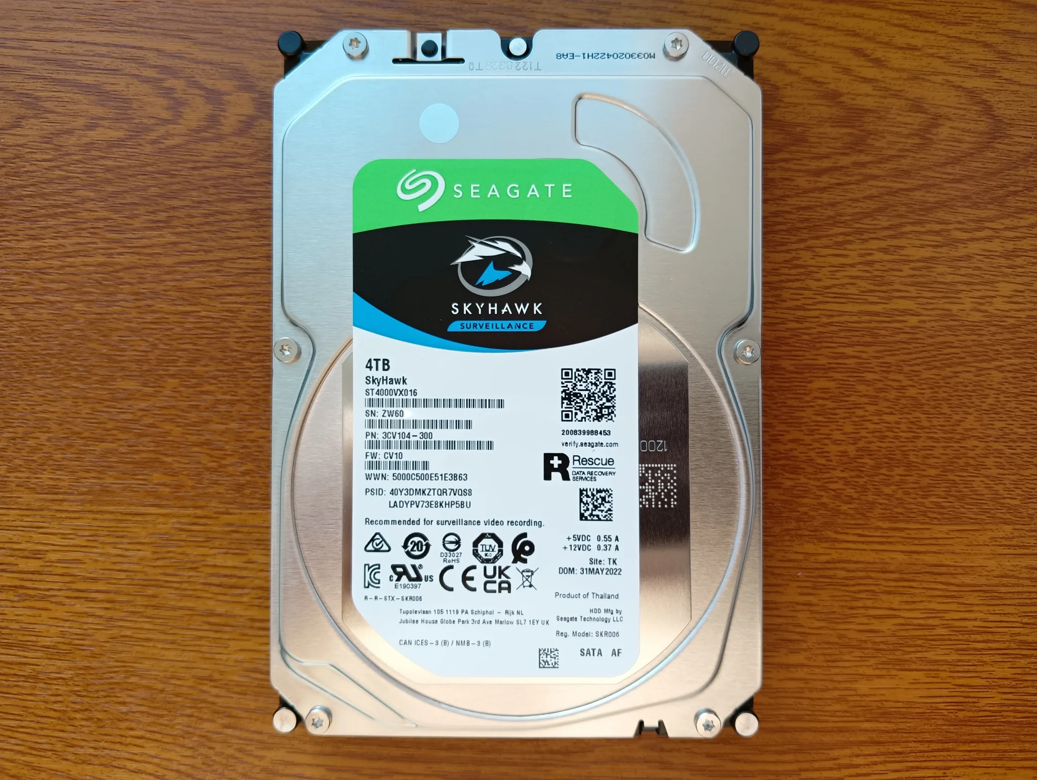 Жесткий диск Seagate SATA-III 4TB ST4000VX016 Surveillance Skyhawk 4KN (5400rpm) 256Mb 3.5"