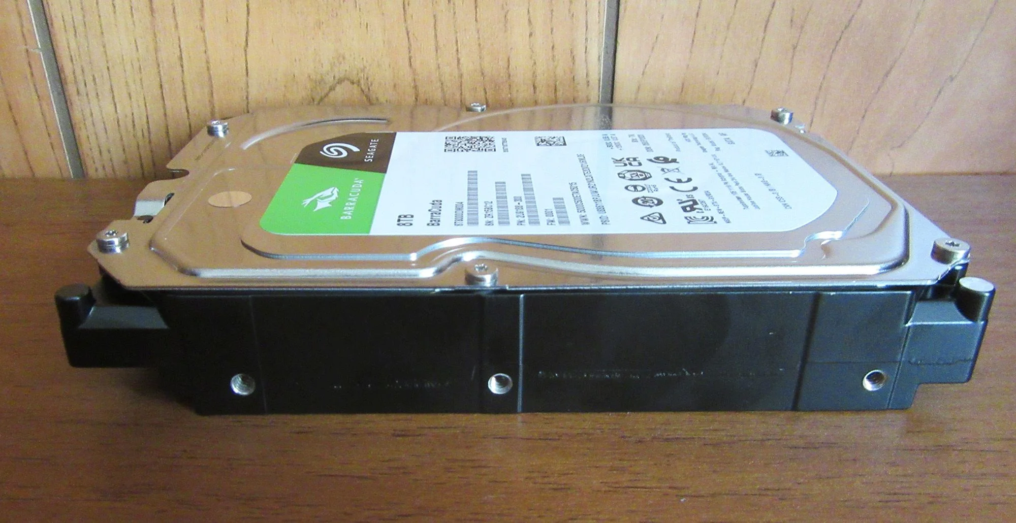 Жесткий диск Seagate SATA-III 8TB ST8000DM004 Desktop Barracuda 4KN (5400rpm) 256Mb 3.5"