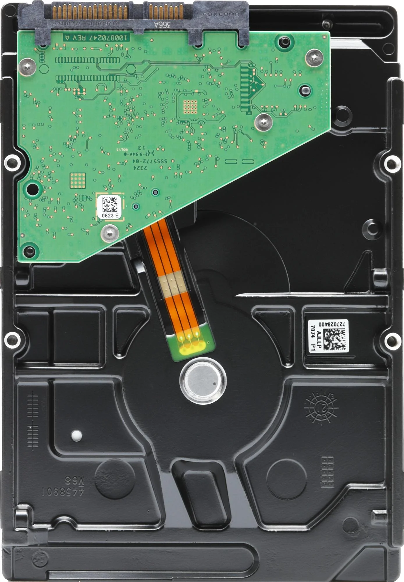 Жесткий диск Seagate SATA-III 8TB ST8000VX010 Surveillance Skyhawk 4KN (5400rpm) 256Mb 3.5"