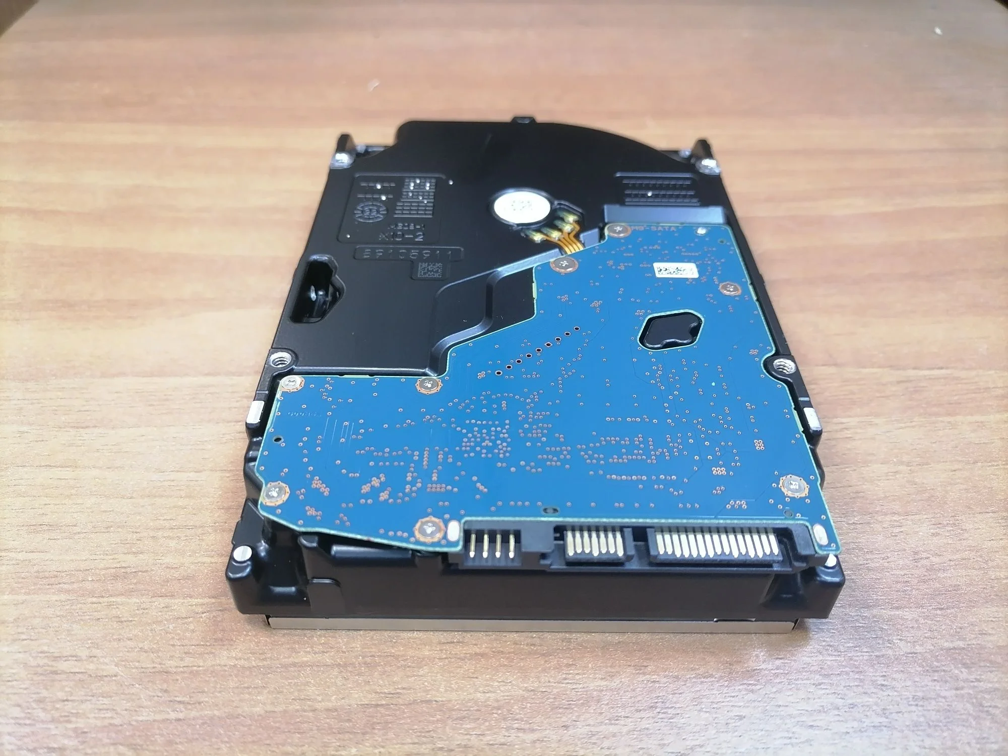 Жесткий диск Toshiba SATA-III 18TB MG09ACA18TE Server Enterprise Capacity 512E (7200rpm) 512Mb 3.5"