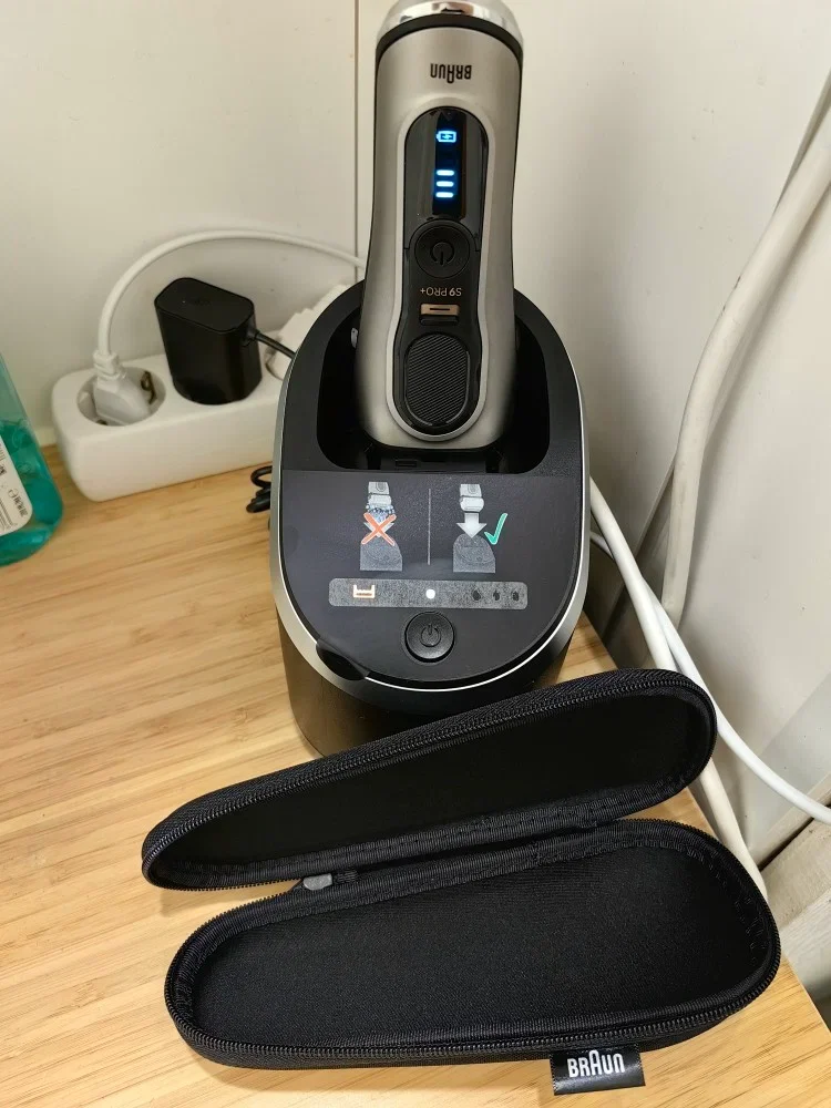 Braun Электрическая бритва S9 9615s с зарядной станцией и футляром серый тип 5793 1