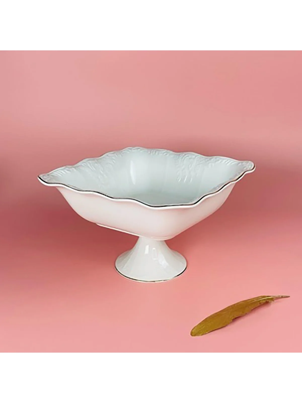 102-106 Фруктовница 25см MARGARITA на ножке в под.уп.(х6)Фарфор