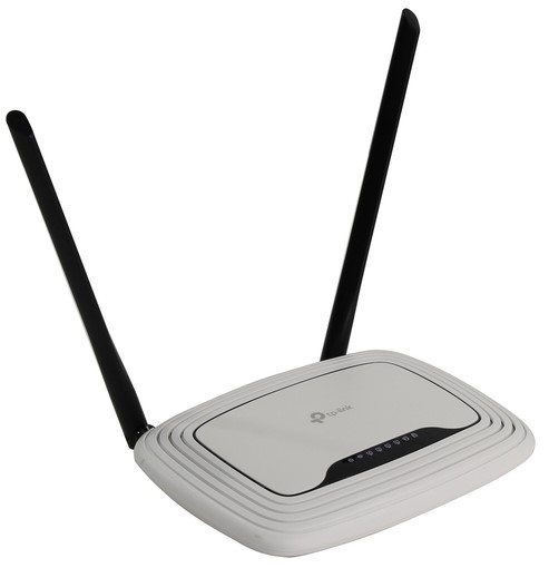 TP-Link TL-WR841N Wi-Fi роутер N300, до 300 Мбит/с на 2,4 ГГц, 2x5dBi антенны, LAN 4x10/100 Мбит/с, WAN 1x10/100 Мбит/с