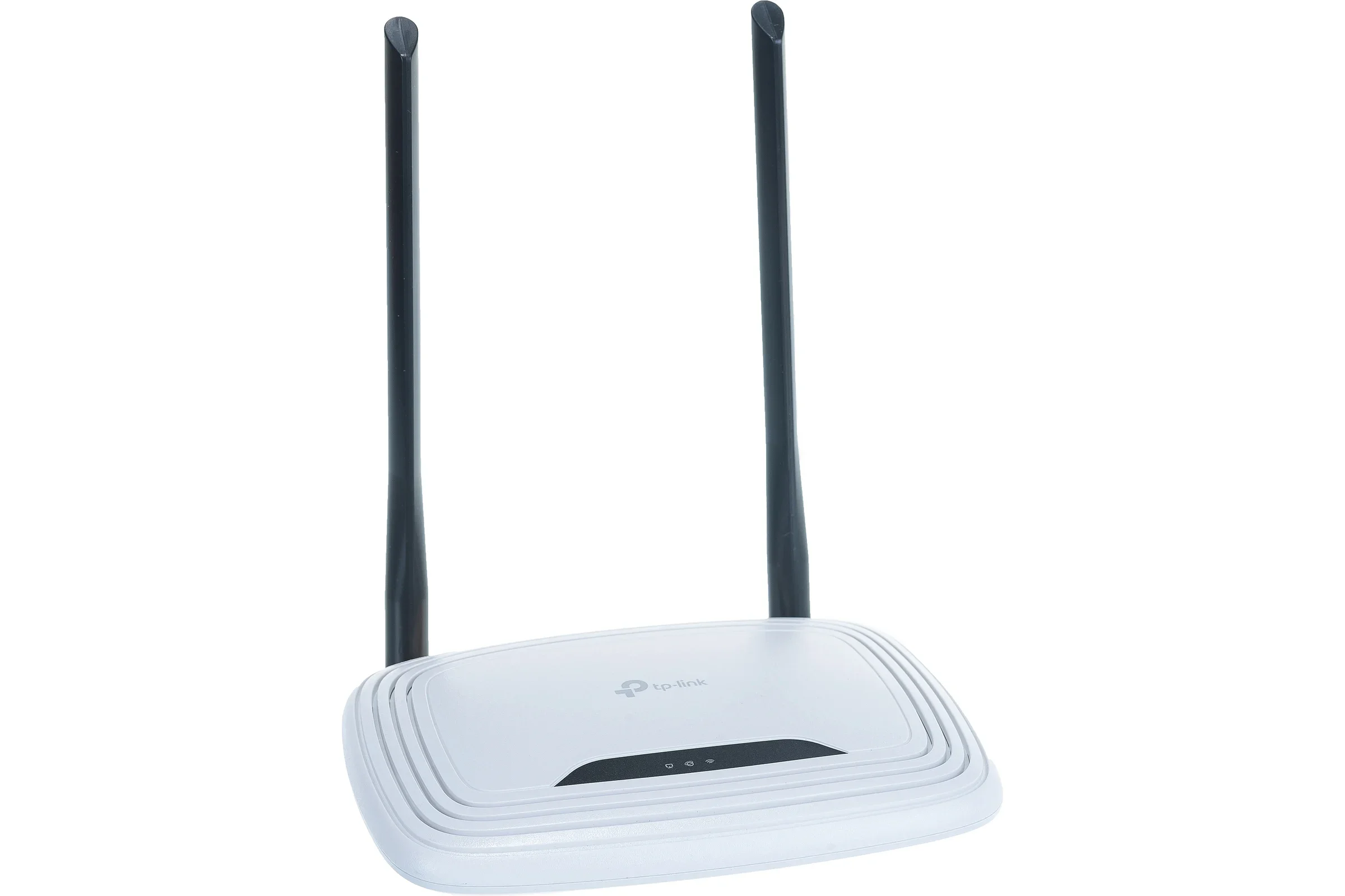 TP-Link TL-WR841N Wi-Fi роутер N300, до 300 Мбит/с на 2,4 ГГц, 2x5dBi антенны, LAN 4x10/100 Мбит/с, WAN 1x10/100 Мбит/с