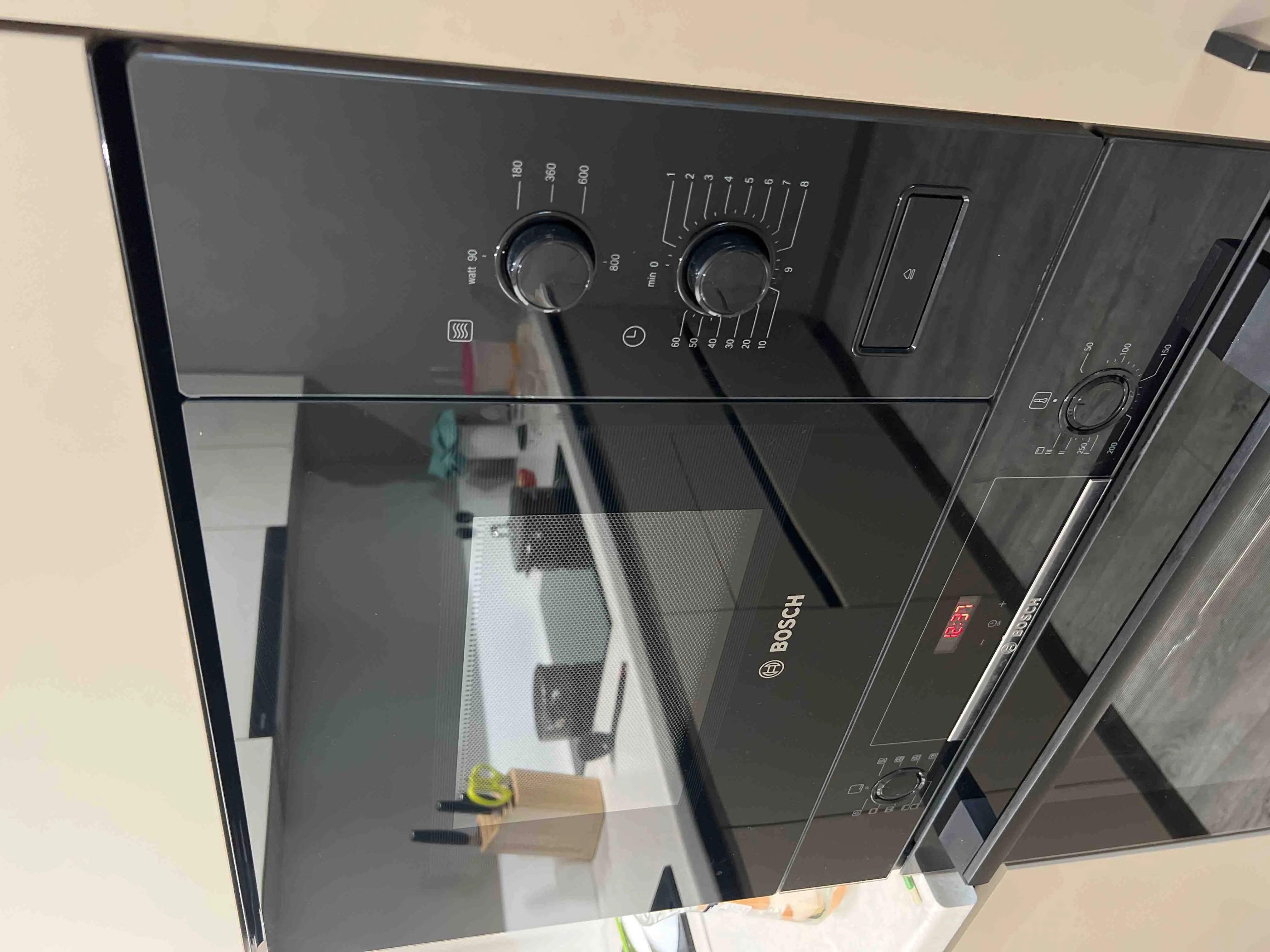 Встраиваемая микроволновая печь СВЧ Bosch BFL520MB0