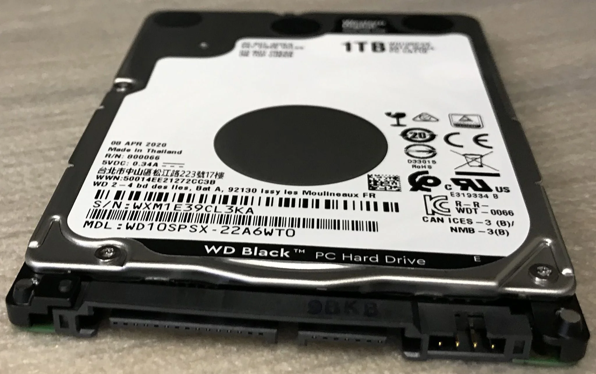 Жесткий диск WD SATA-III 1TB WD10SPSX Notebook/Desktop Black (7200rpm) 64Mb 2.5"