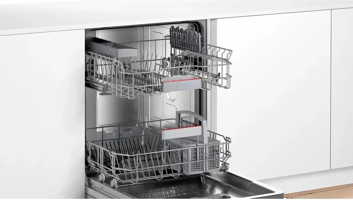 Встраиваемая посудомоечная машина Bosch SMV4HTX00E, серебристый, 59.8 см, 13 компл., 46 дБ, класс A+++