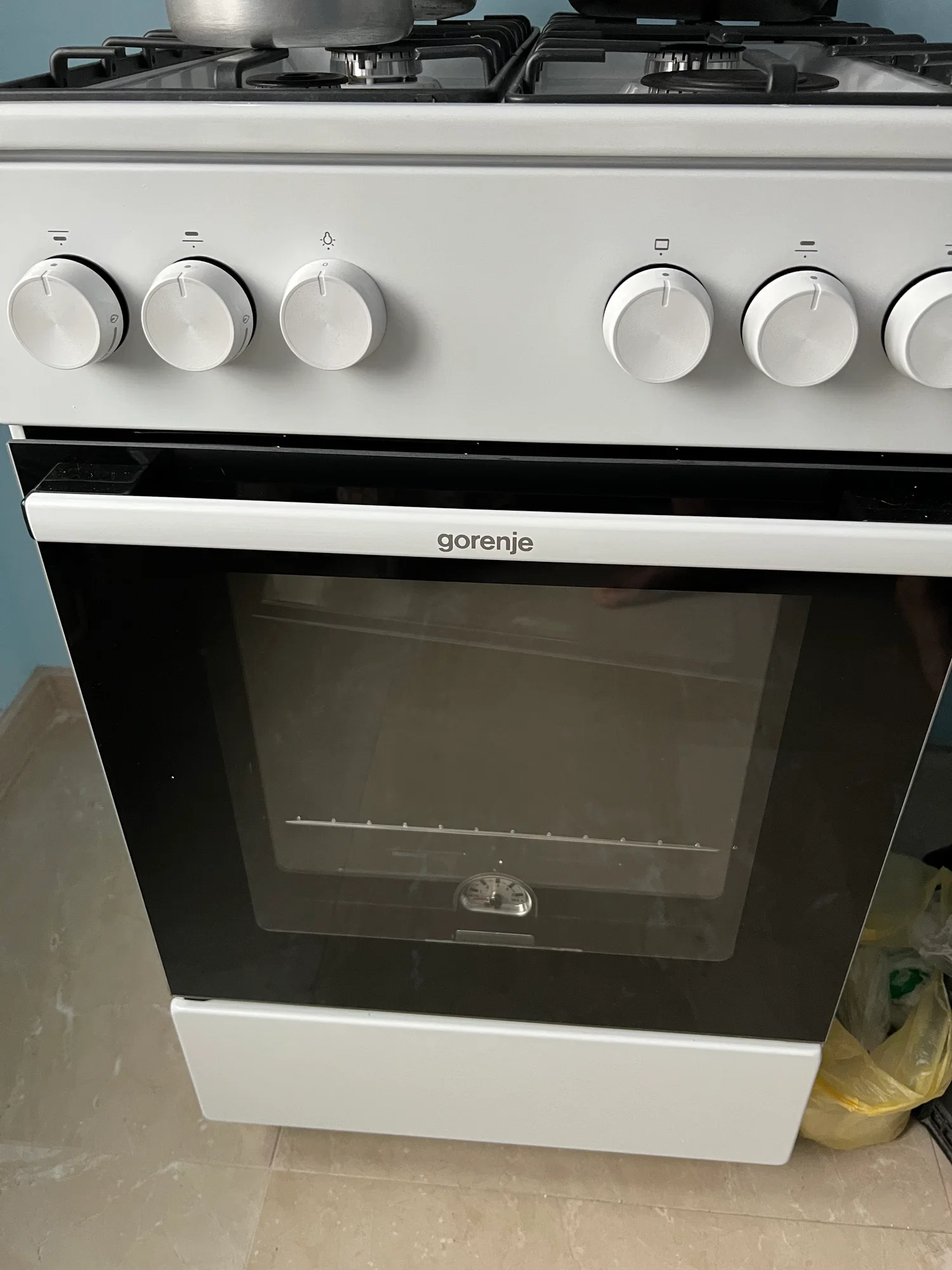 Плита газовая Gorenje GG5A10WH белый, конфорок 4 газовых, духовка 70 л, 50 см x 85 см x 59.4 см