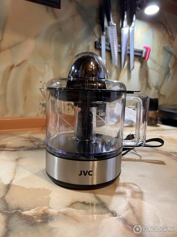 Соковыжималка JVC JK-JC2010 (30 Вт,0,8 л,2 насадки)