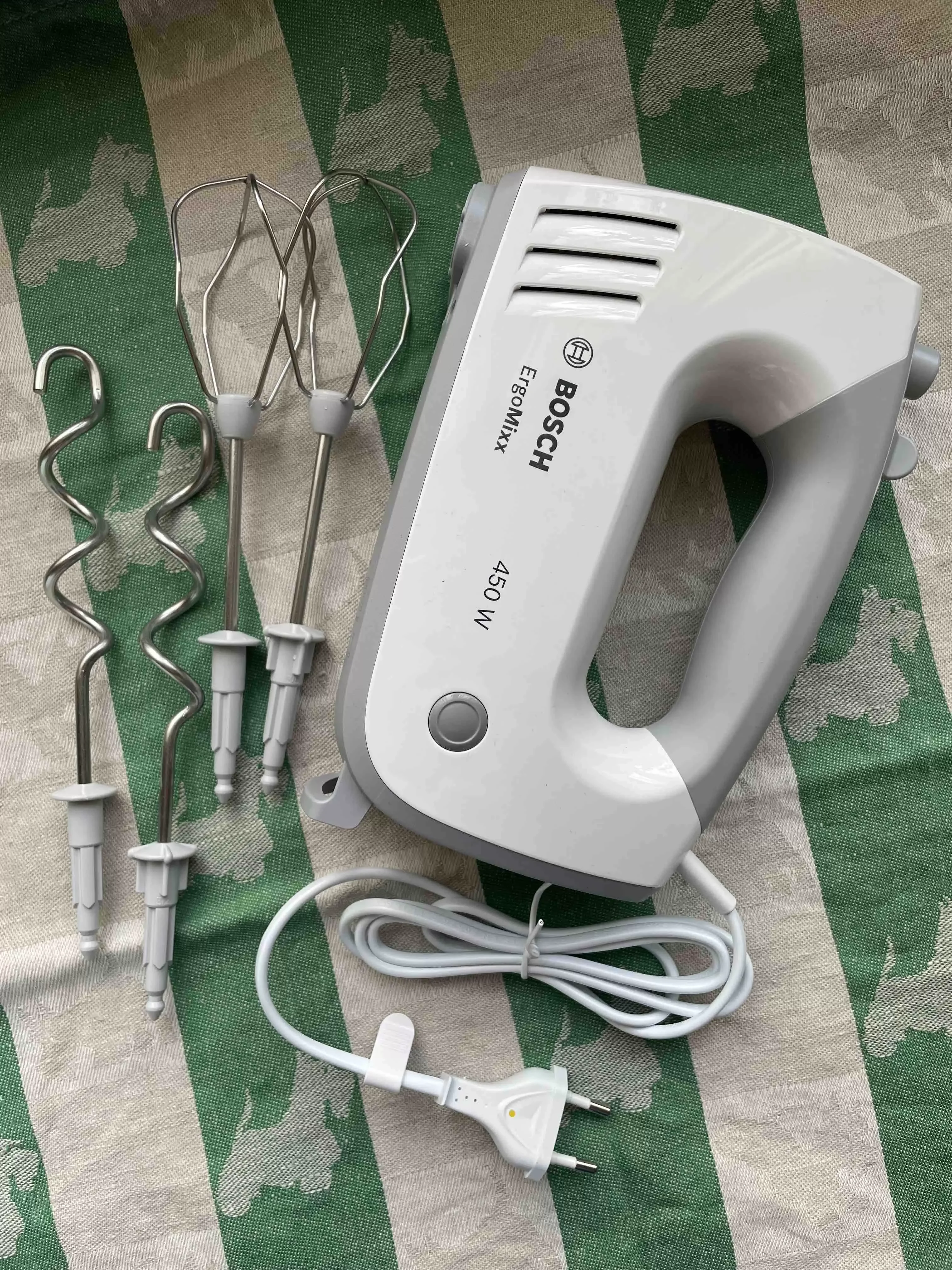 Миксер Bosch MFQ36400