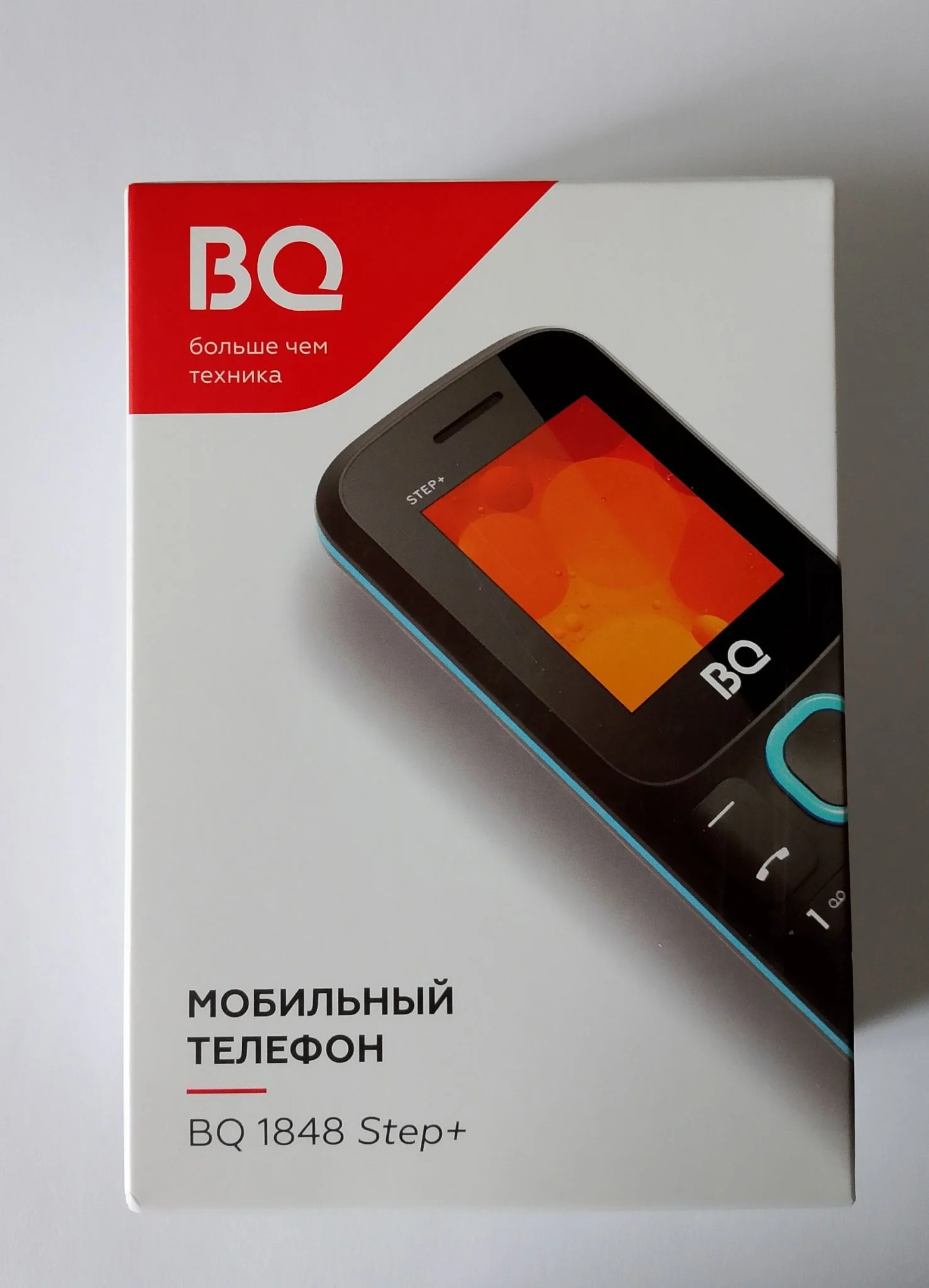 Мобильный телефон BQ 1848 Step+ Black+Green (SIM- карт 2 шт, 1000 мА-ч, microSD, диагональ 3.4")