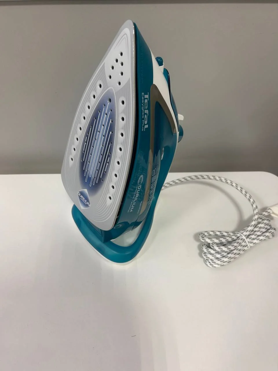 Утюг Tefal FV5737E0