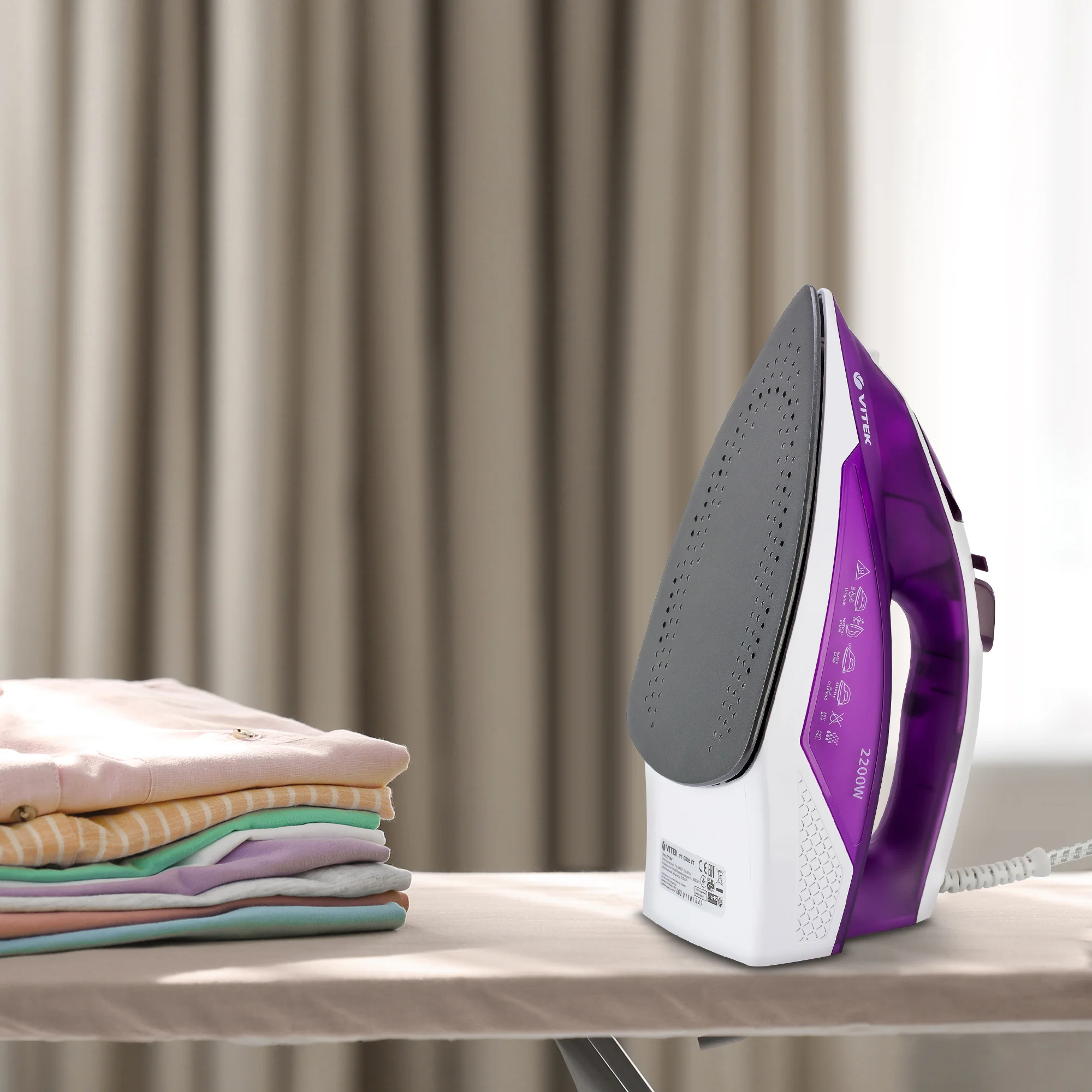 Утюг VITEK VT-8308 VT (2200Вт, 260мл, 130г/мин, подошва Ultra Care)