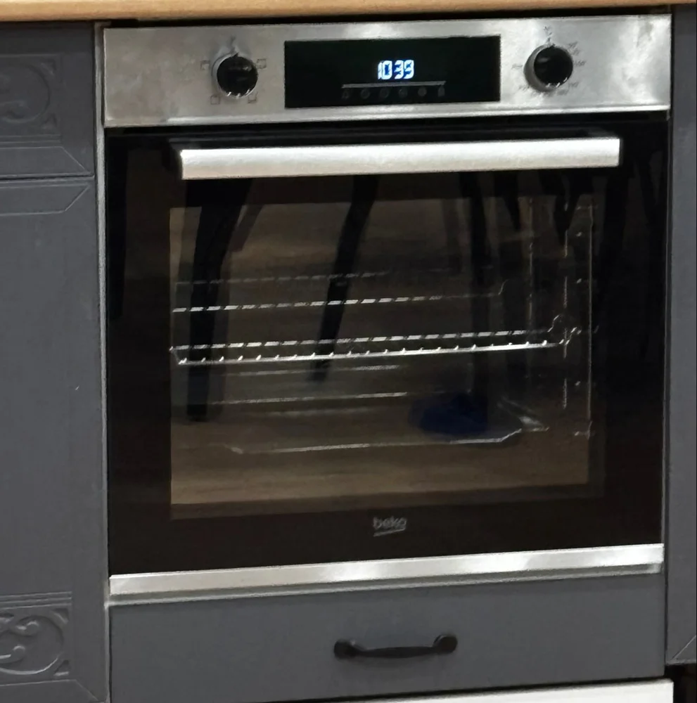 Электрический духовой шкаф Beko BBIC12300XD