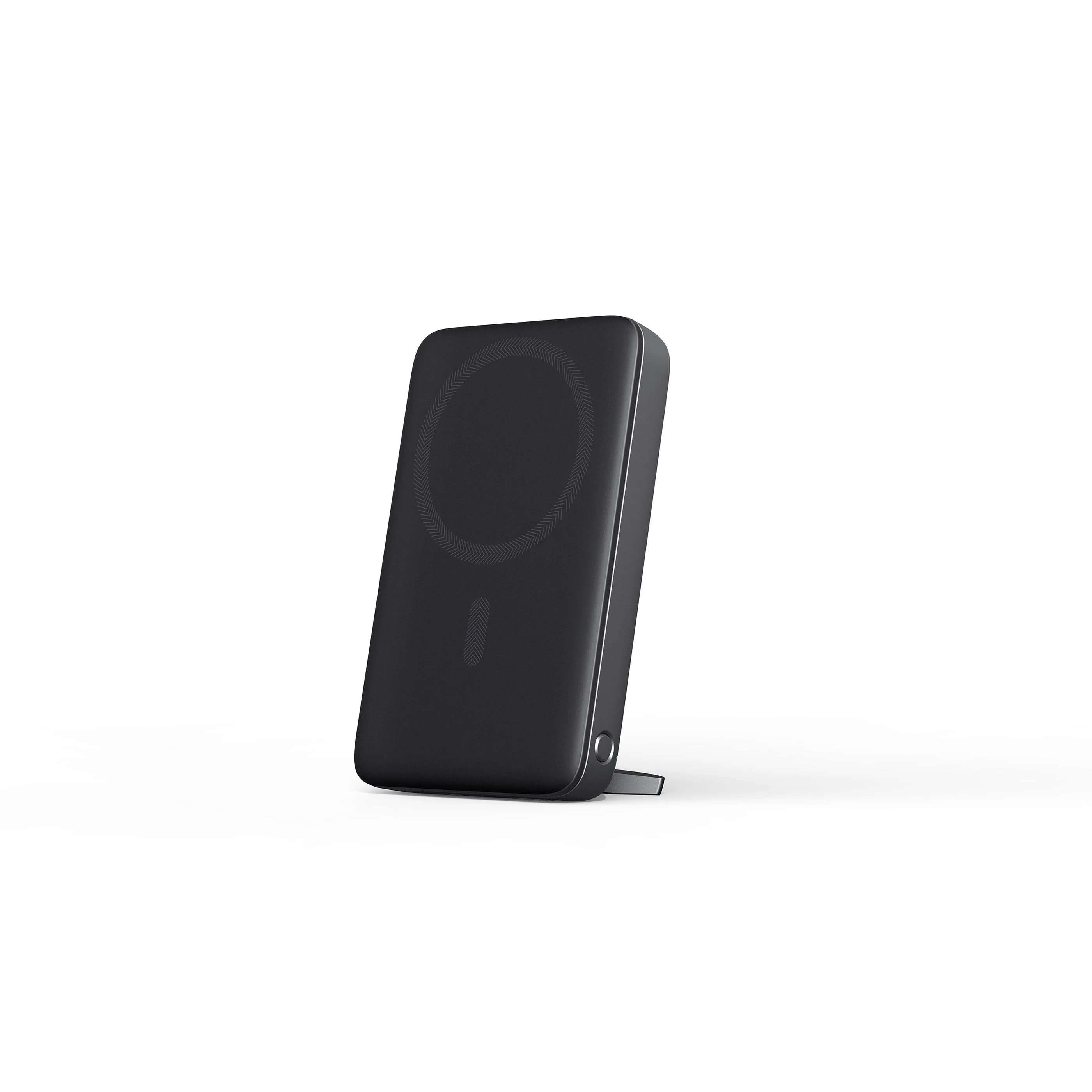 Портативный аккумулятор Aukey Magnetic2 6700 Qi2