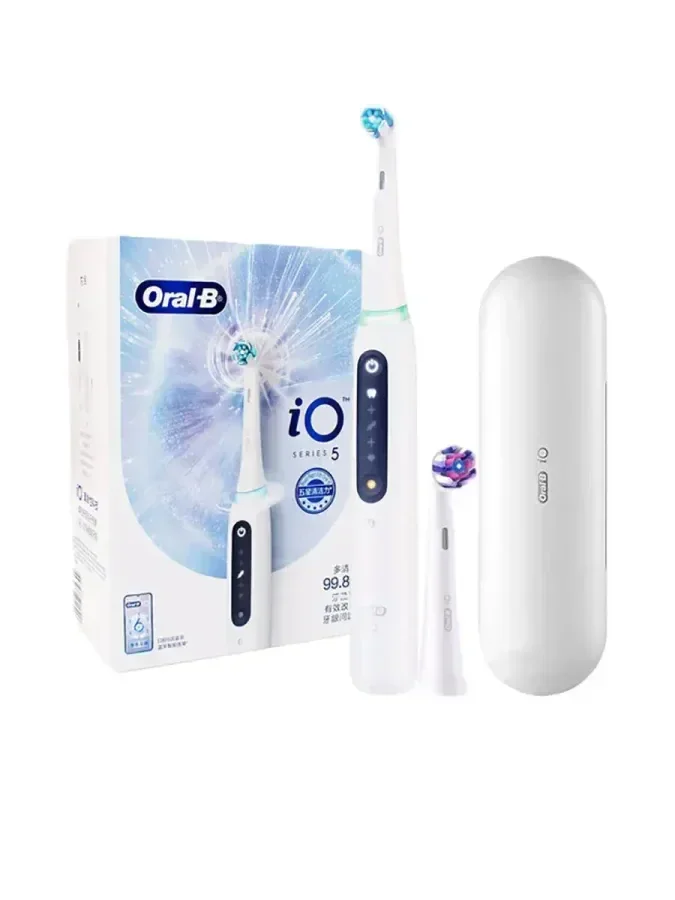 Электрическая зубная щетка Oral-B iO Series 5 iOG5.1A6.1WT белый