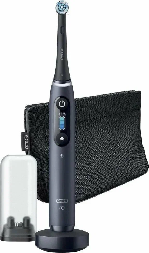 Электрическая зубная щетка Oral-B Vitality iO Series 8 черный
