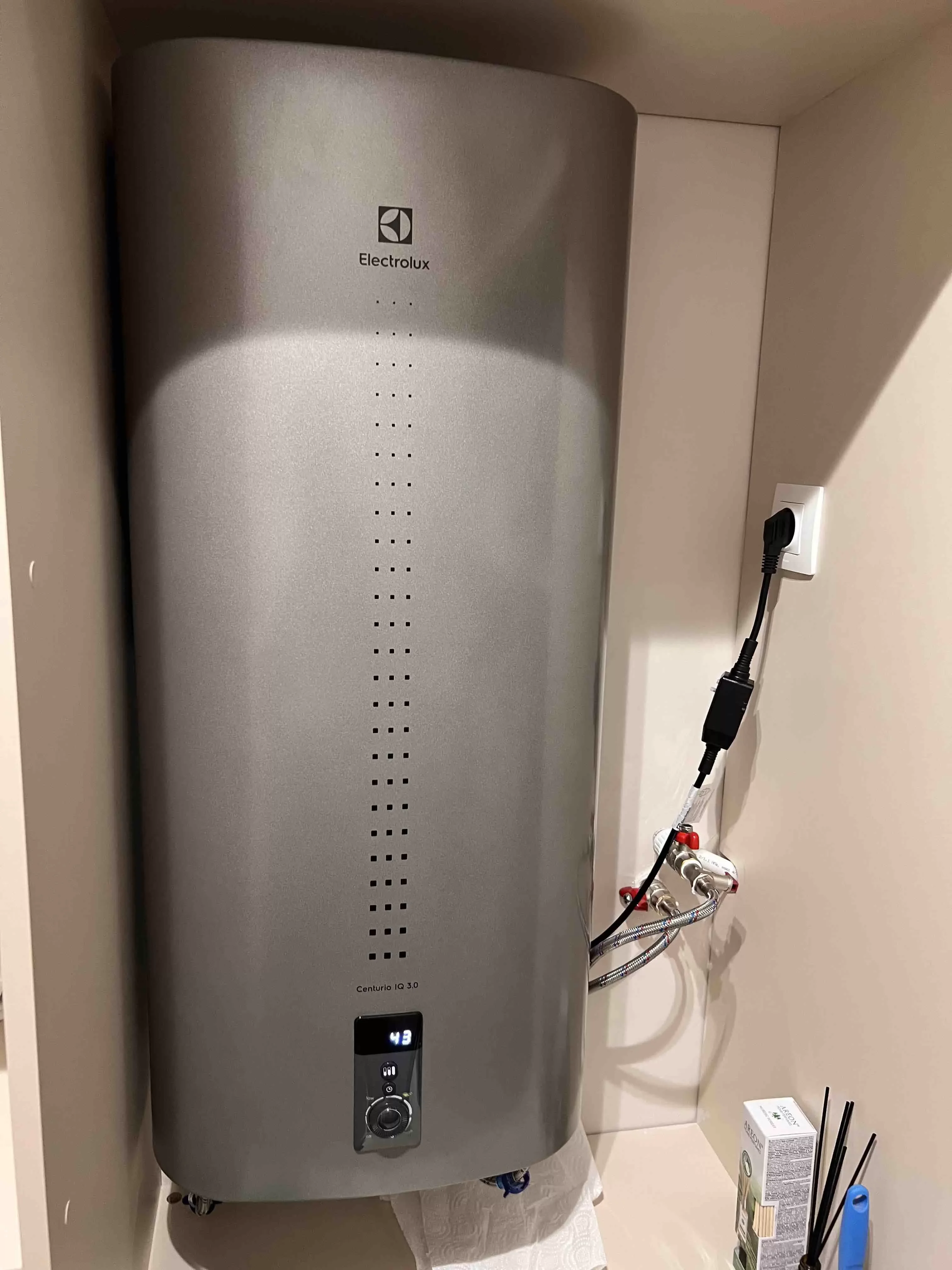 Водонагреватель накопительный Electrolux EWH 50 Centurio IQ 3.0 Silver