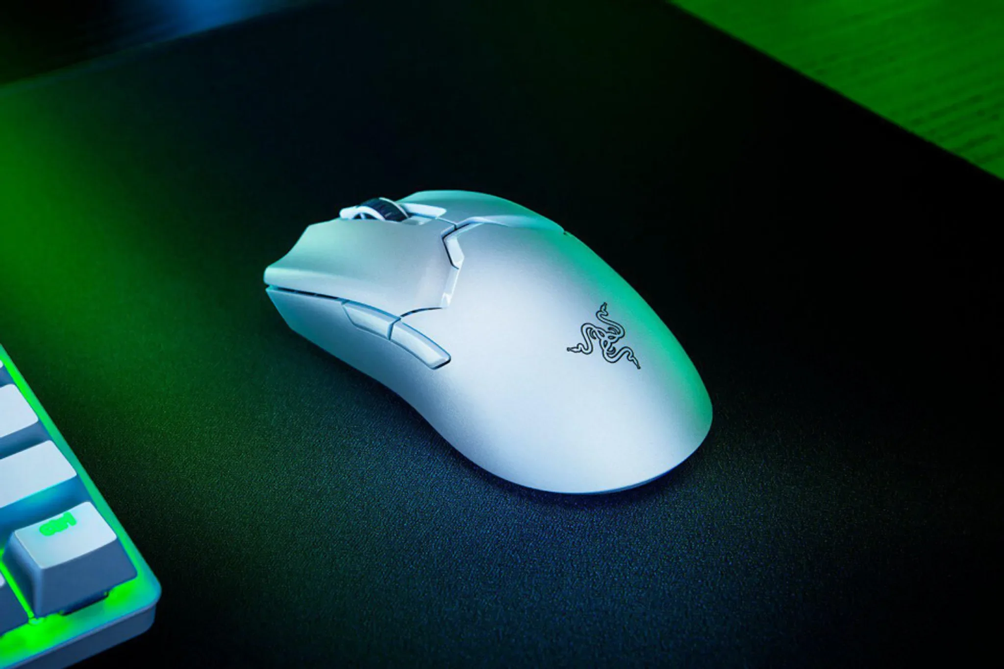 Мышь беспроводная/проводная Razer Viper V2 Pro белый, 30000 dpi, радиоканал, USB, кнопки - 5