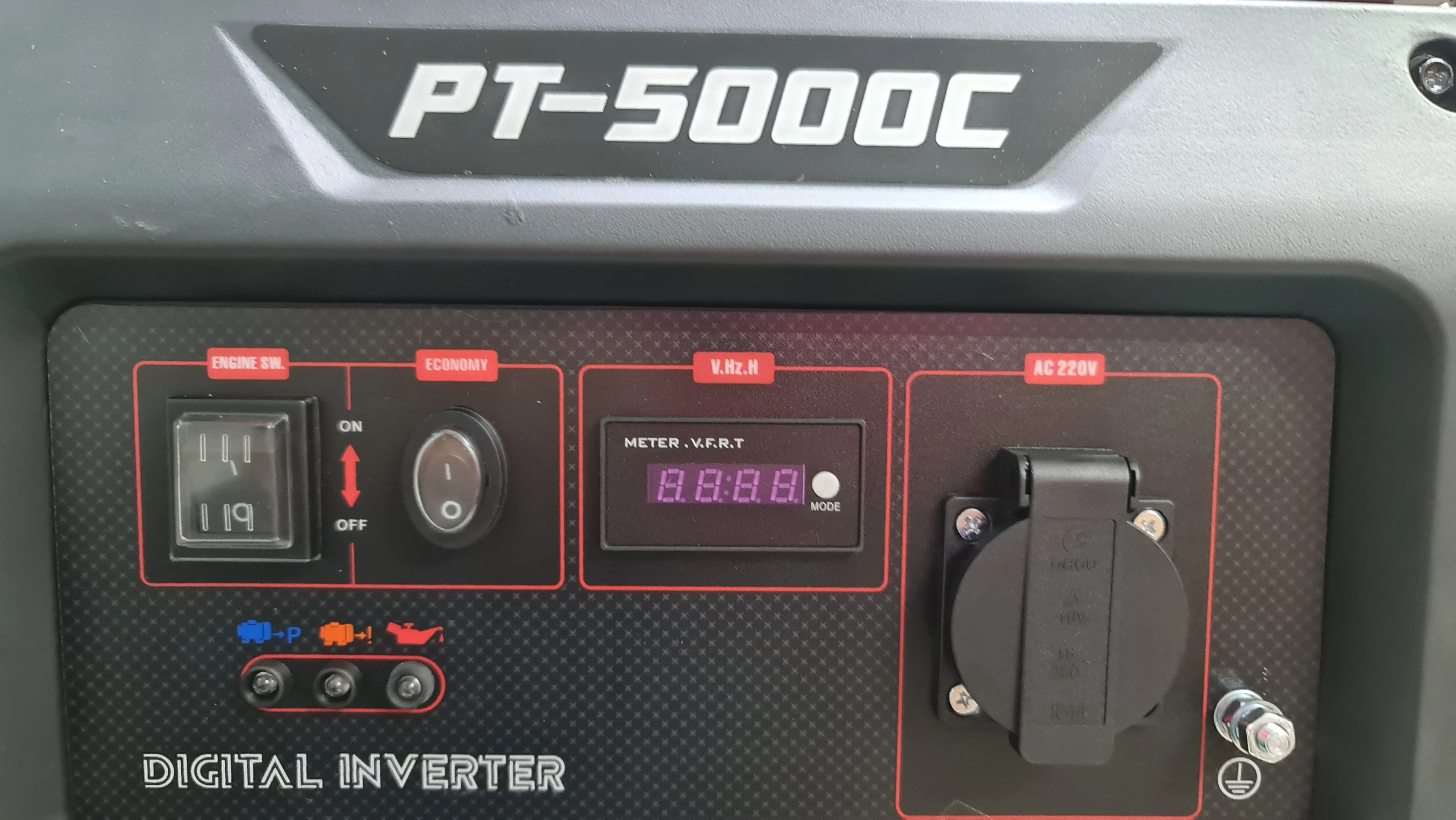 Генератор бензиновый Edon PT-5000C, ИНВЕРТОРНЫЙ 3,5/3,8 кВт, 223 см3, ручной стартер, ЕСО