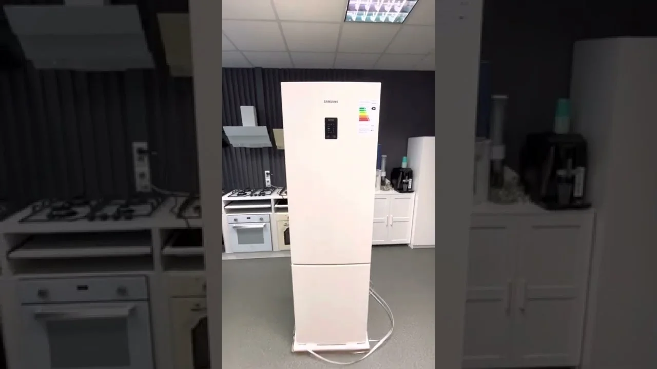 Холодильник Samsung RB37A5200EL/WT бежевый двухкамерный 269/118 л морозилка снизу