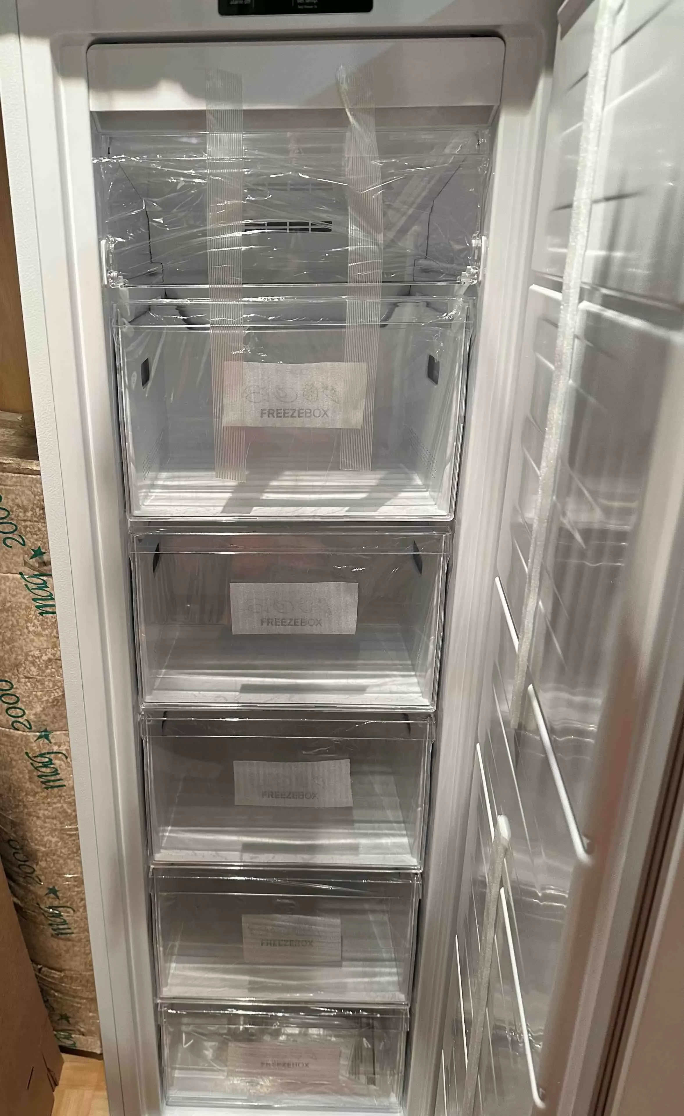 Морозильная камера Gorenje FN4171CW, белый, 186л, 6 ящиков