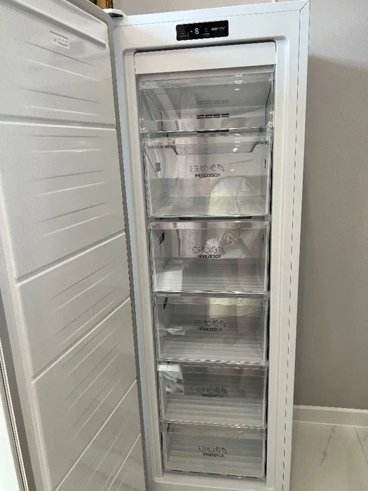 Морозильная камера Gorenje FN4171CW, белый, 186л, 6 ящиков