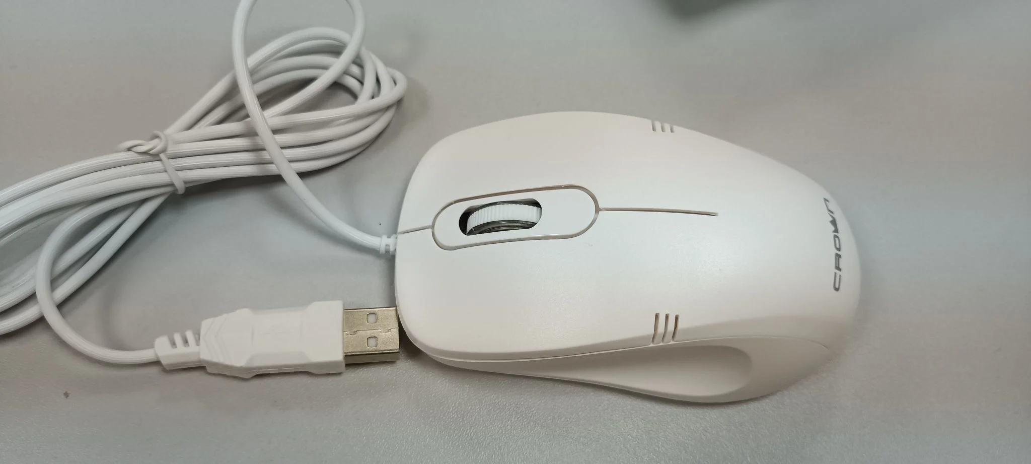 Мышь проводная Crown CMM-502 белый, 1000 dpi, USB, кнопки - 3