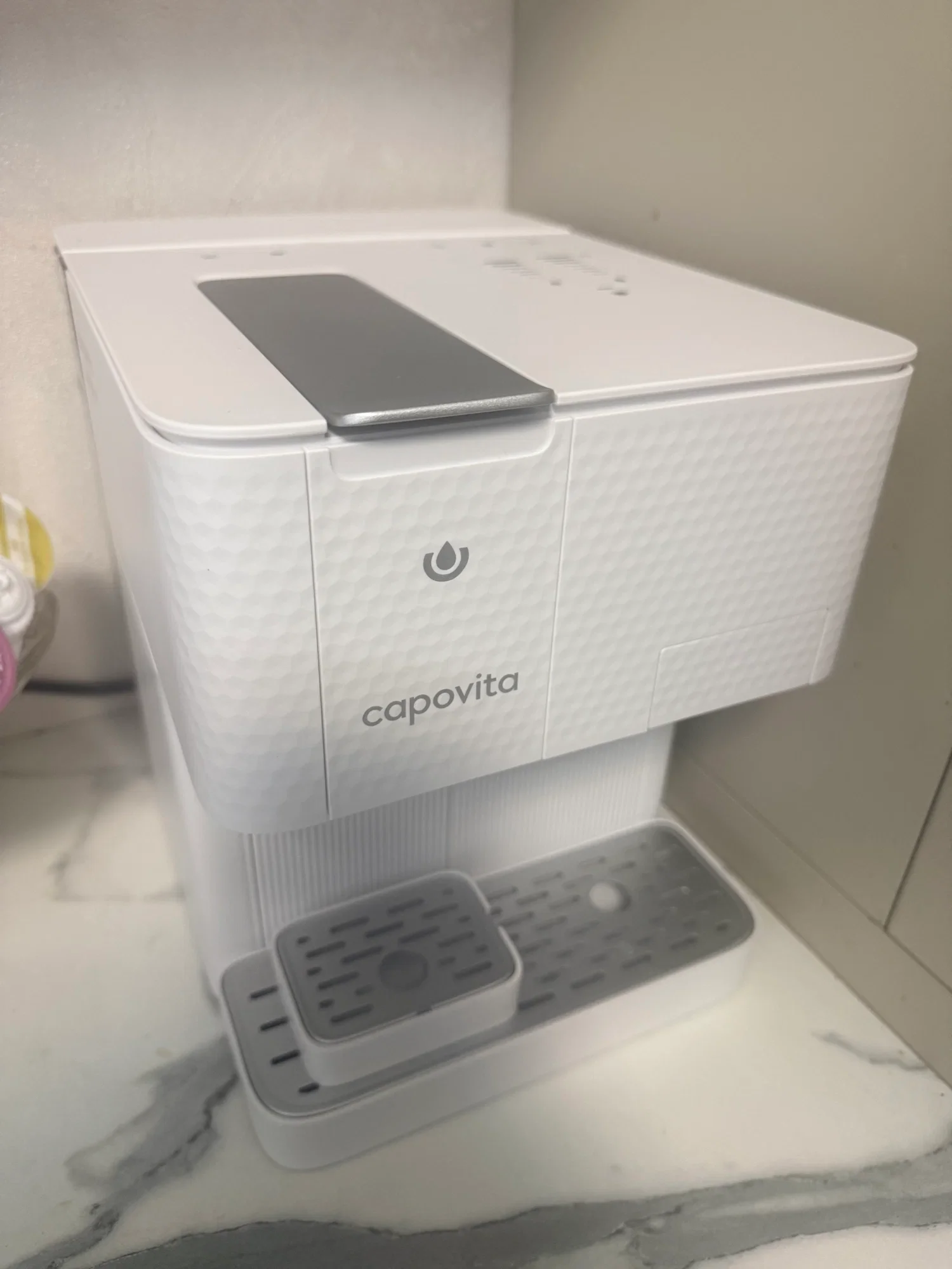 Кофемашина капсульная Capovita Phantom Black (301021)