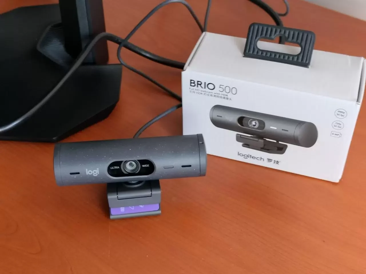 Веб-камера Logitech HD Webcam Brio 500 черный 4Mpix (1920x1080) USB Type-C с микрофоном (960-001424)