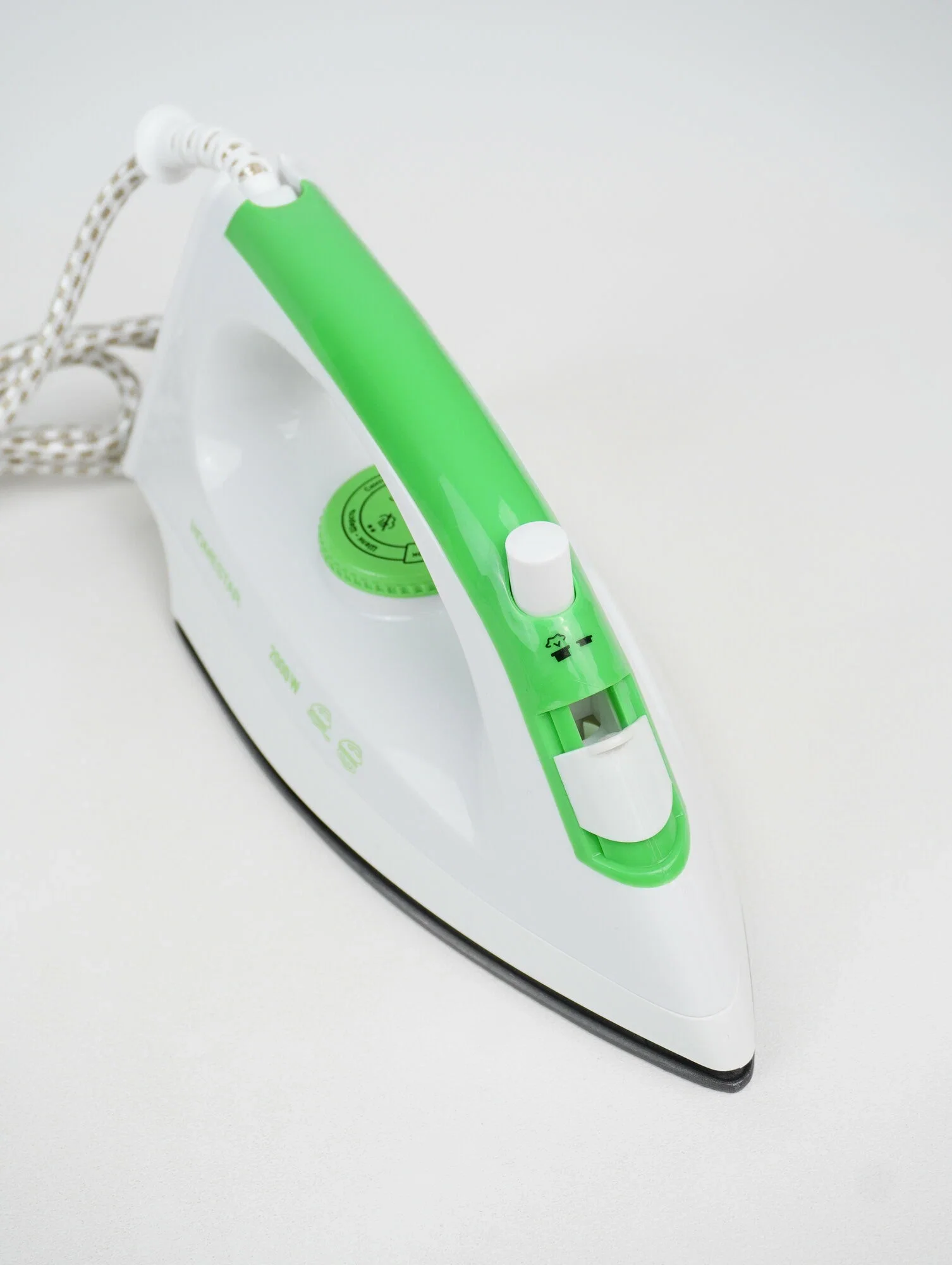Утюг Homestar HS-4001 004837 бело-зеленый