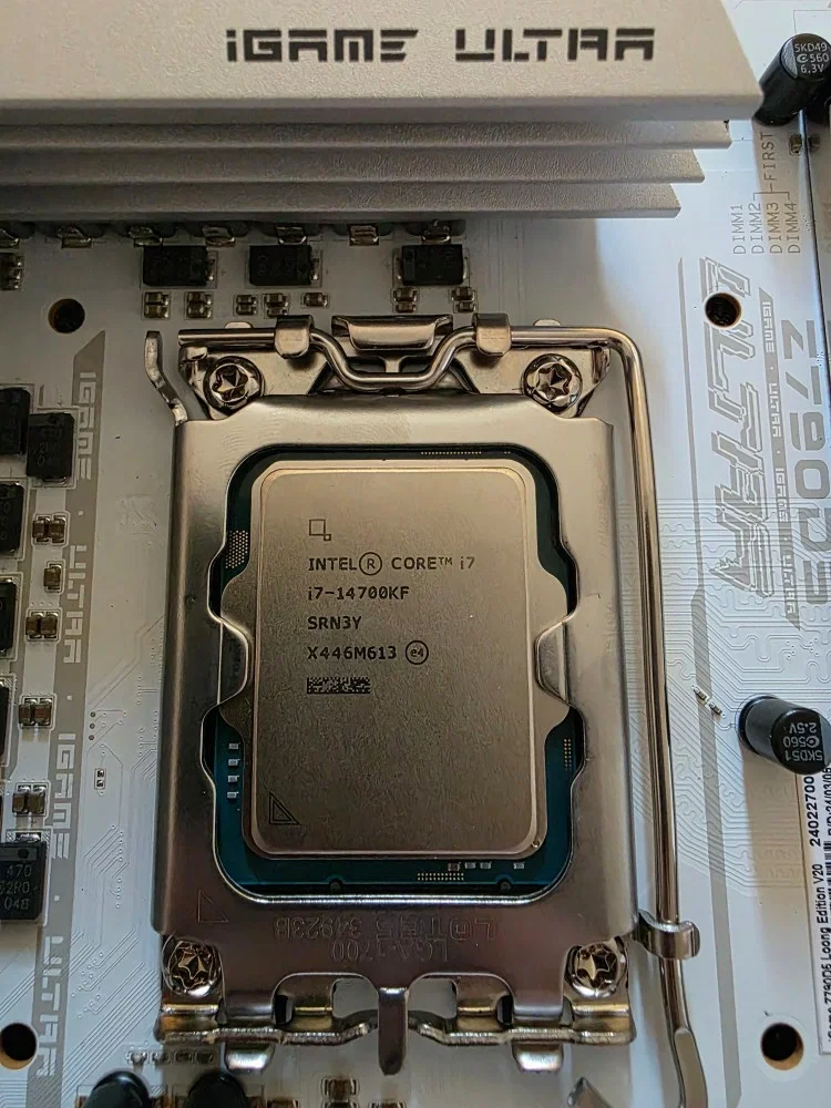 Процессор Intel Core i7-14700KF S1700 OEM 3.4G CM8071504820722 S RN3Y IN