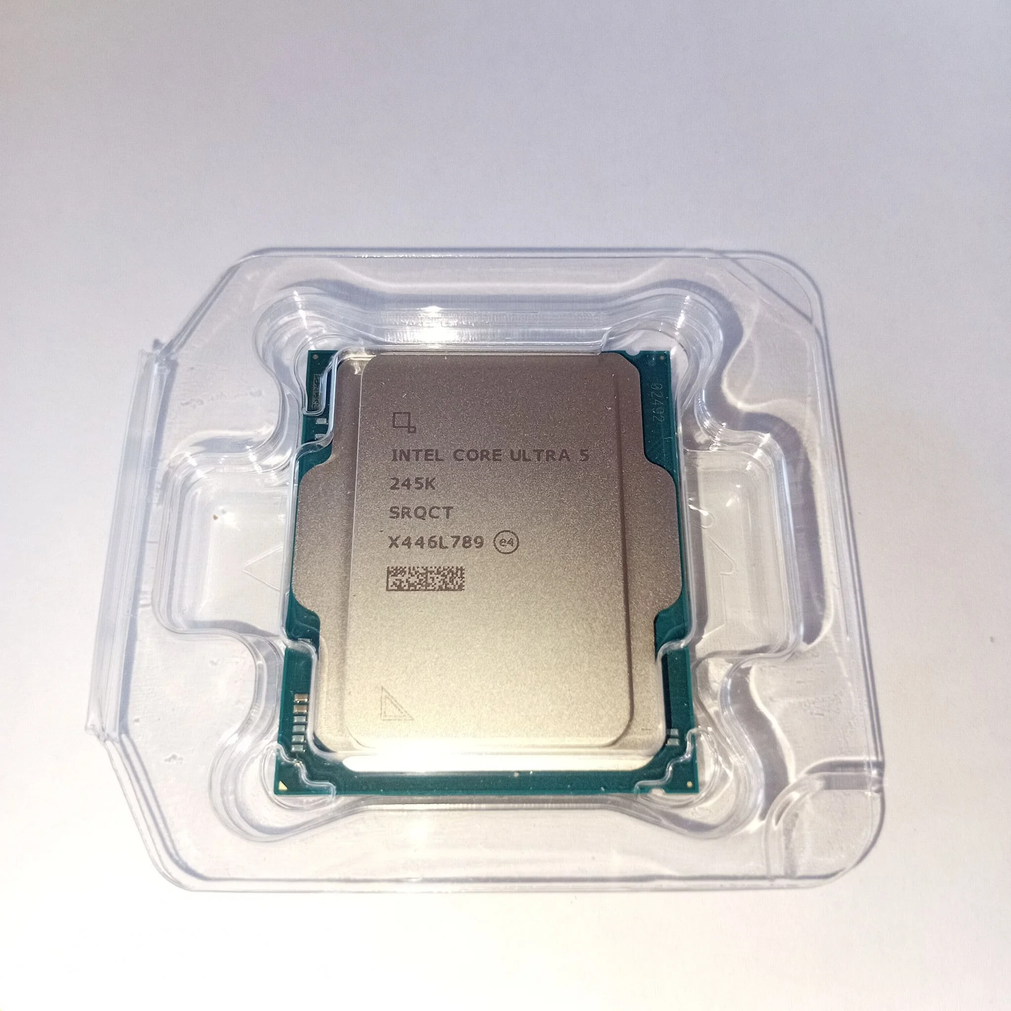 Процессор Intel Core Ultra 5 245K S1851 OEM AT807680640F RQCT 99CMT7 IN