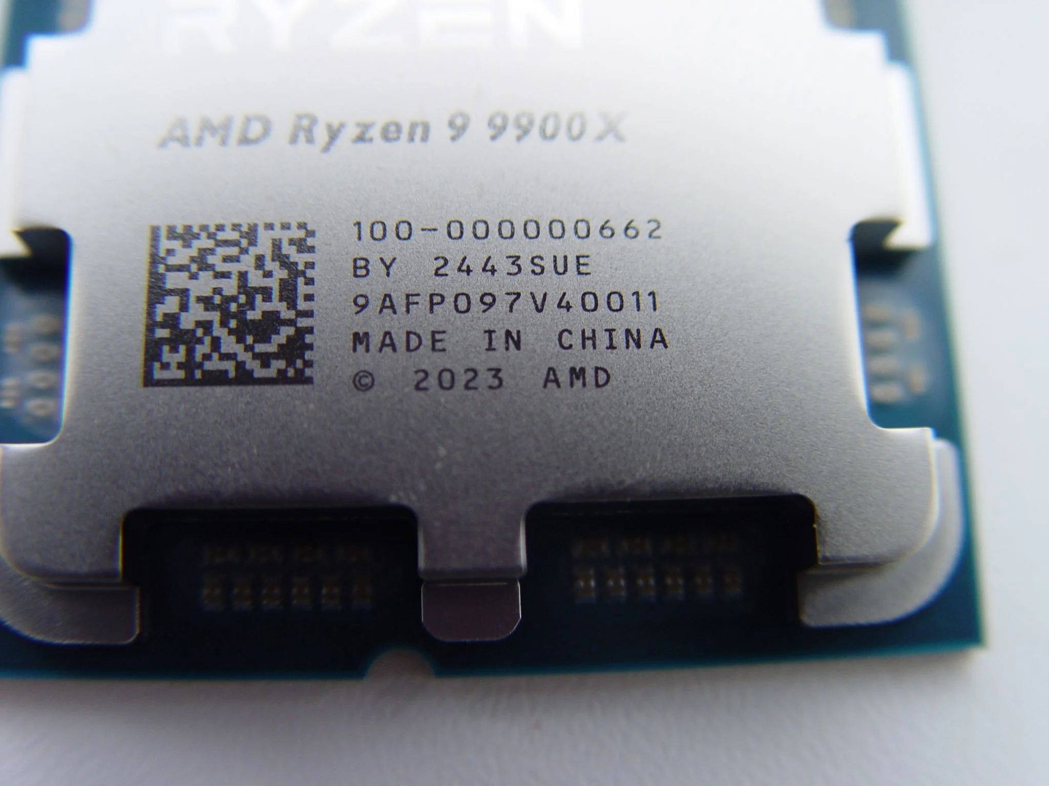 Процессор Ryzen X12 9900X SAM5 120W 4400 100-000000662 AMD