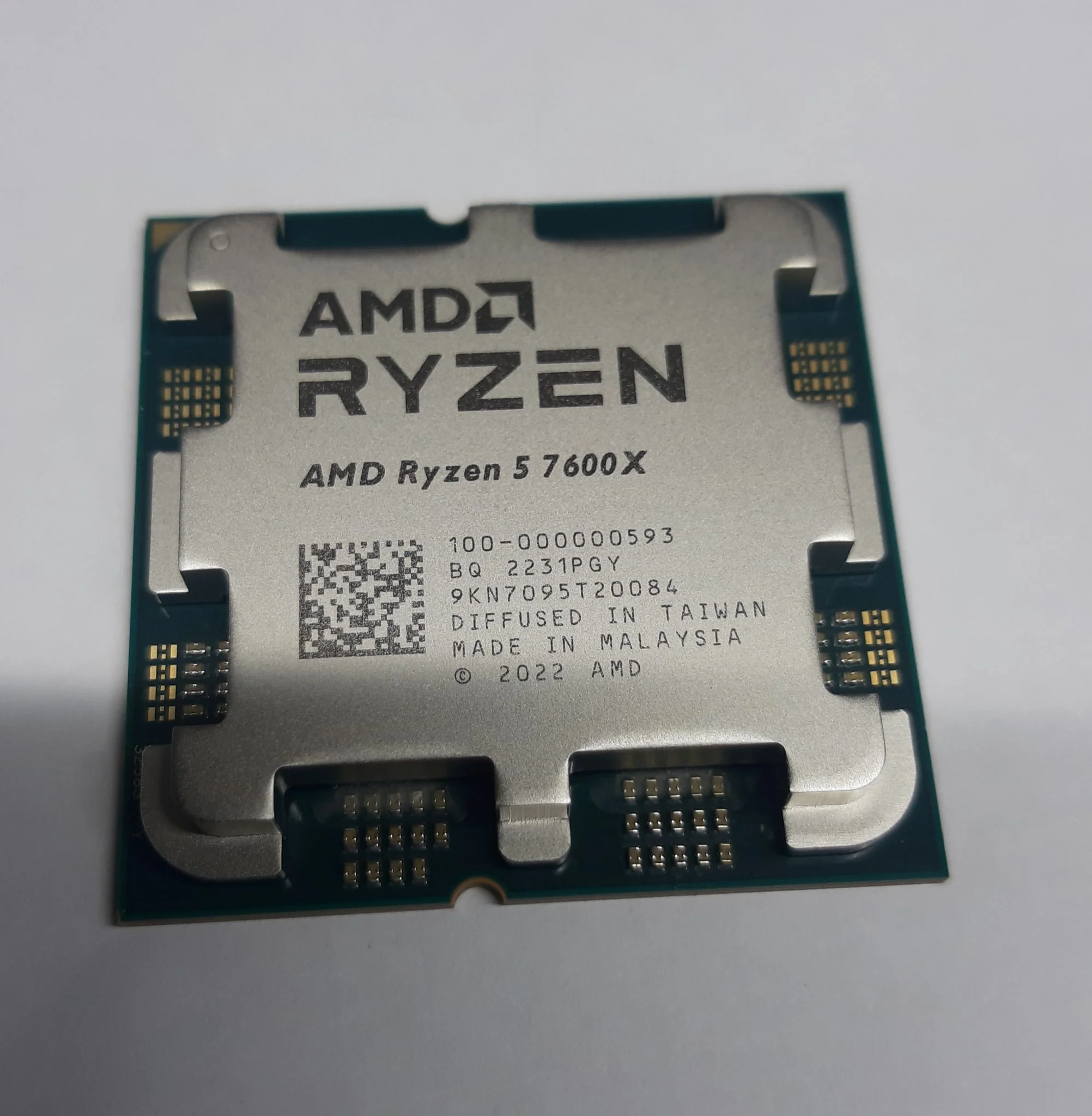 Процессор Ryzen X6 R5-7600X SAM5 OEM 105W 4700 100-000000593 AMD
