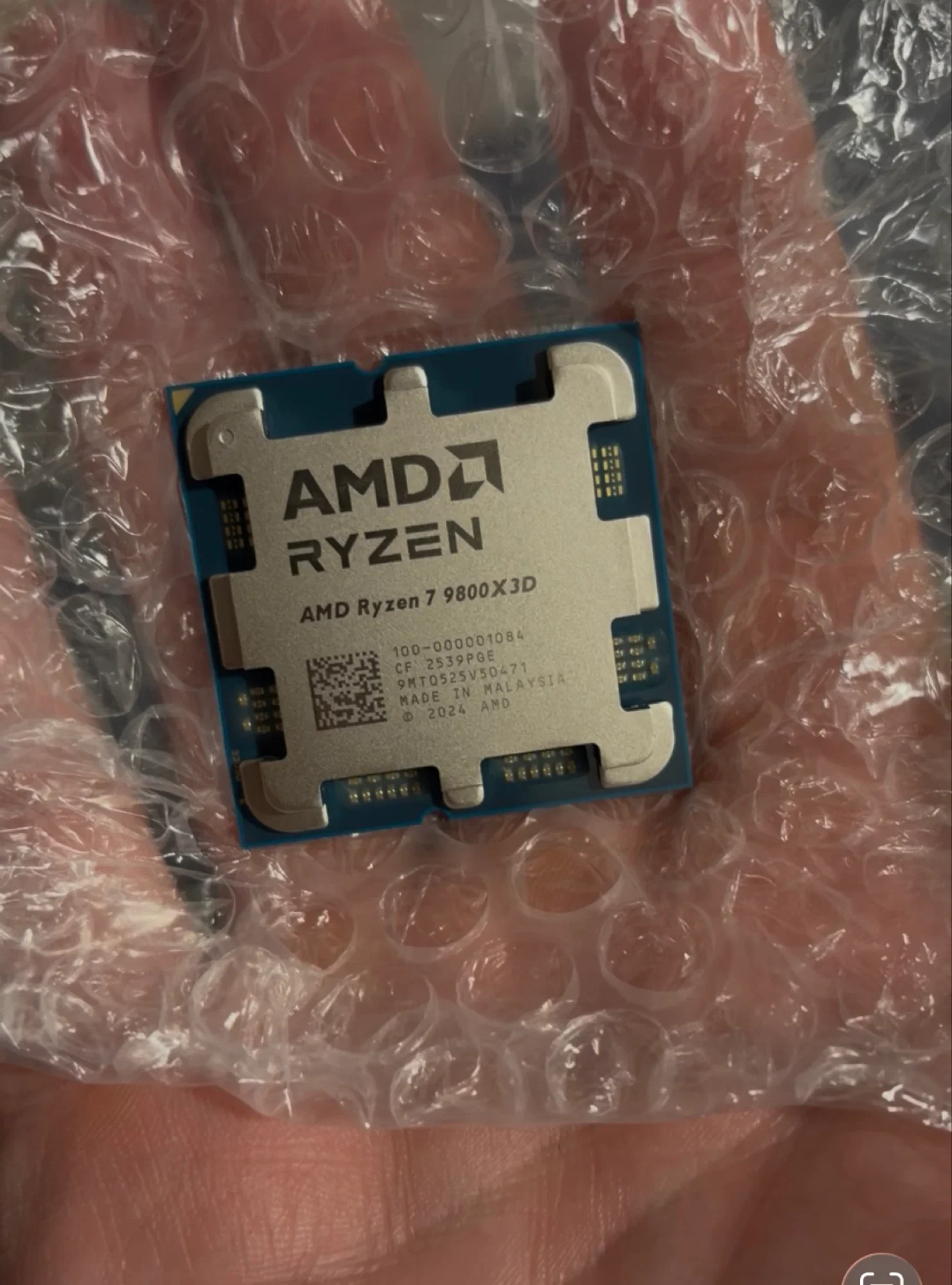 Процессор Ryzen X8 9800X3D SAM5 120W 4700 100-000001084 AMD