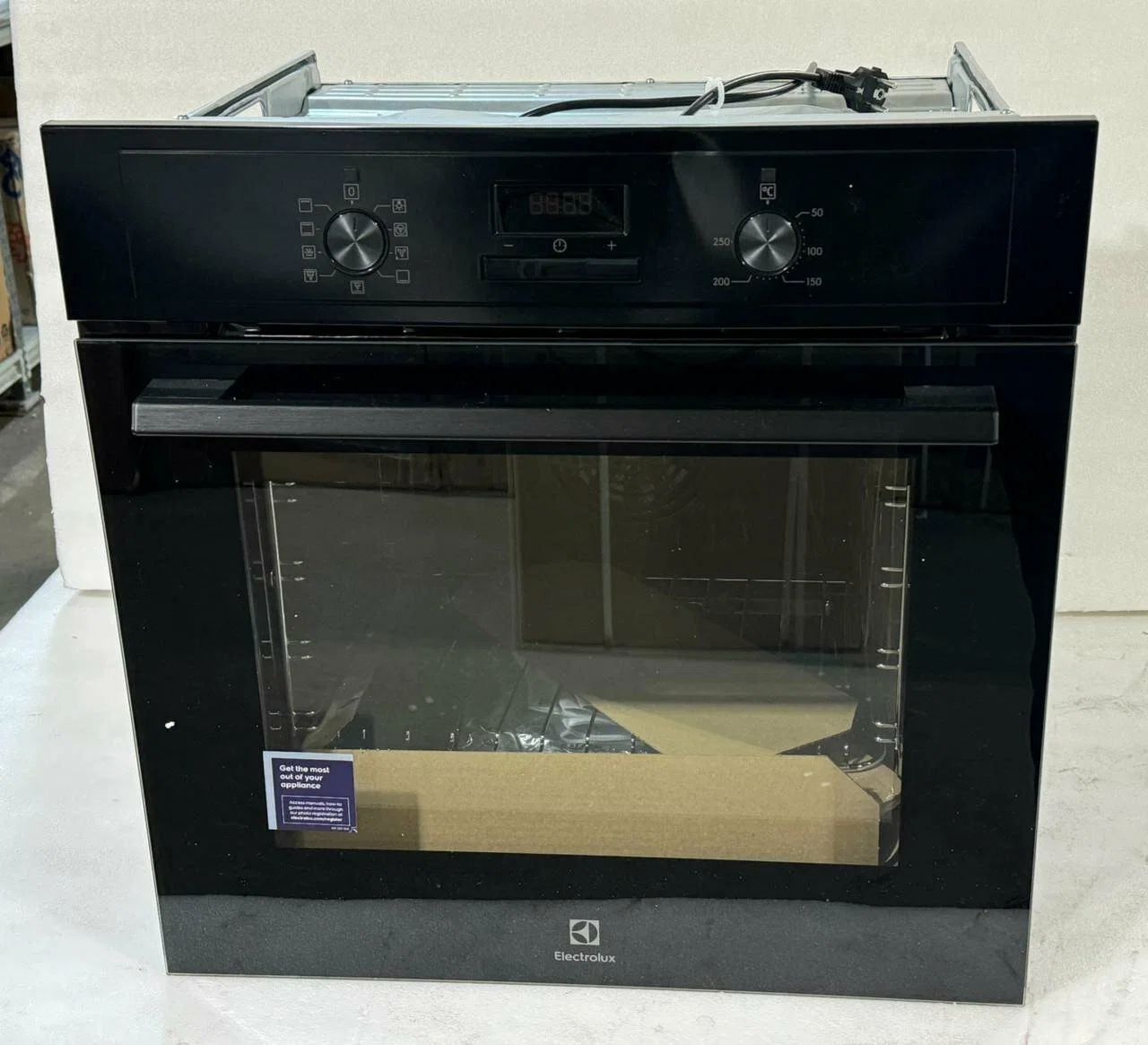 Электрический духовой шкаф Electrolux EOF3H40BK