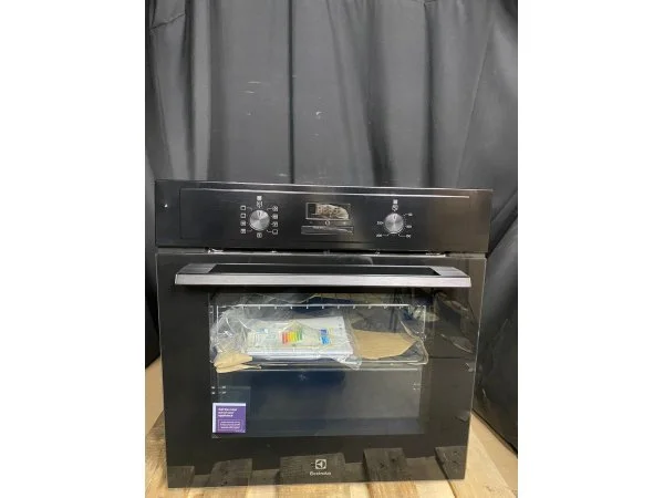 Электрический духовой шкаф Electrolux EOF3H50BK черный